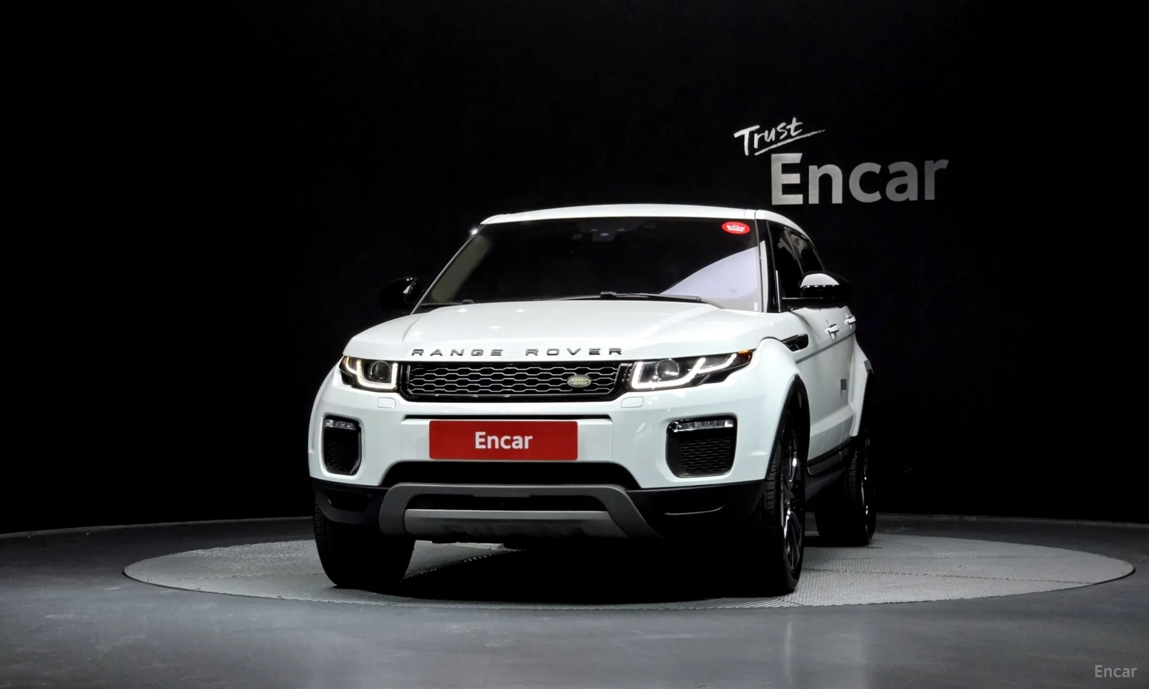 Land Rover Range Rover Evoque превью 3