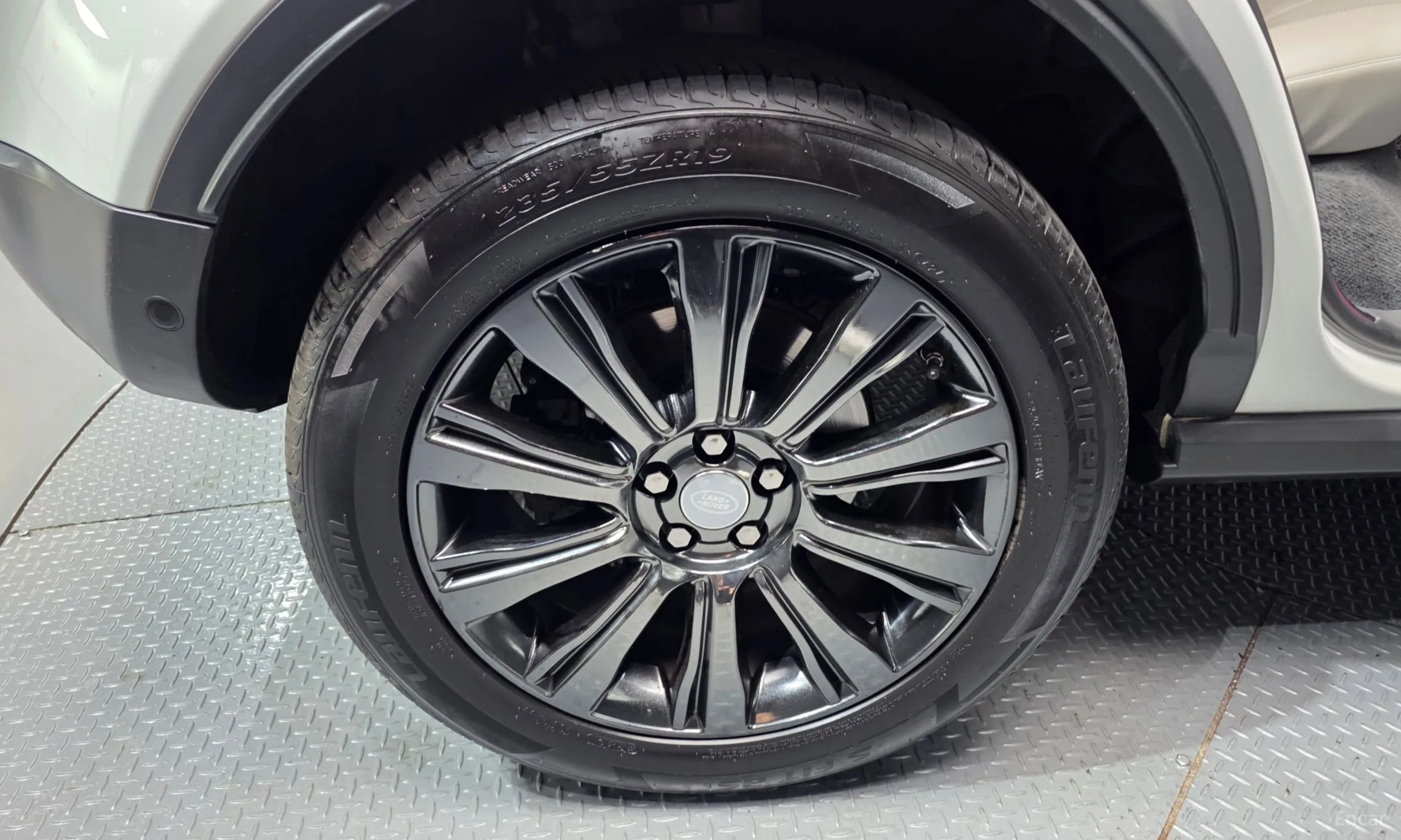 Land Rover Range Rover Evoque превью 5