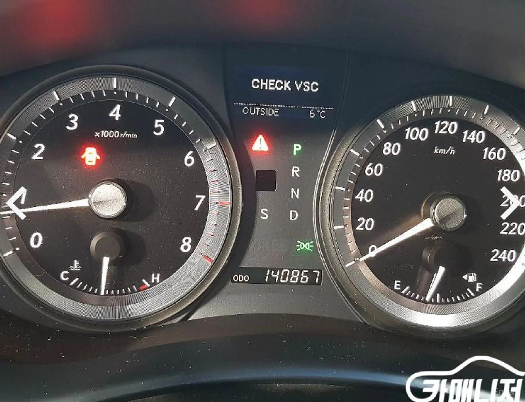 Lexus ES350 превью 8