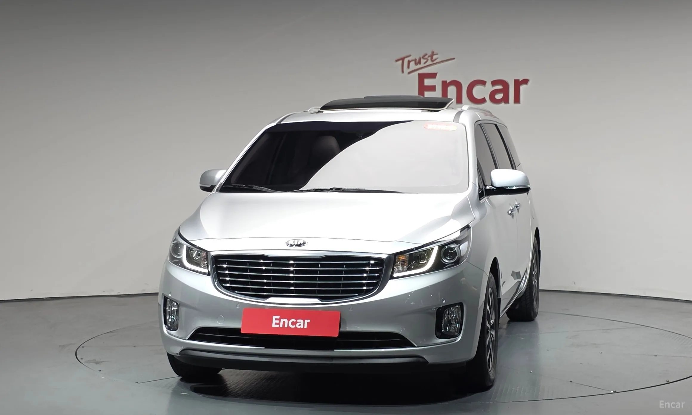 Kia Carnival превью 3
