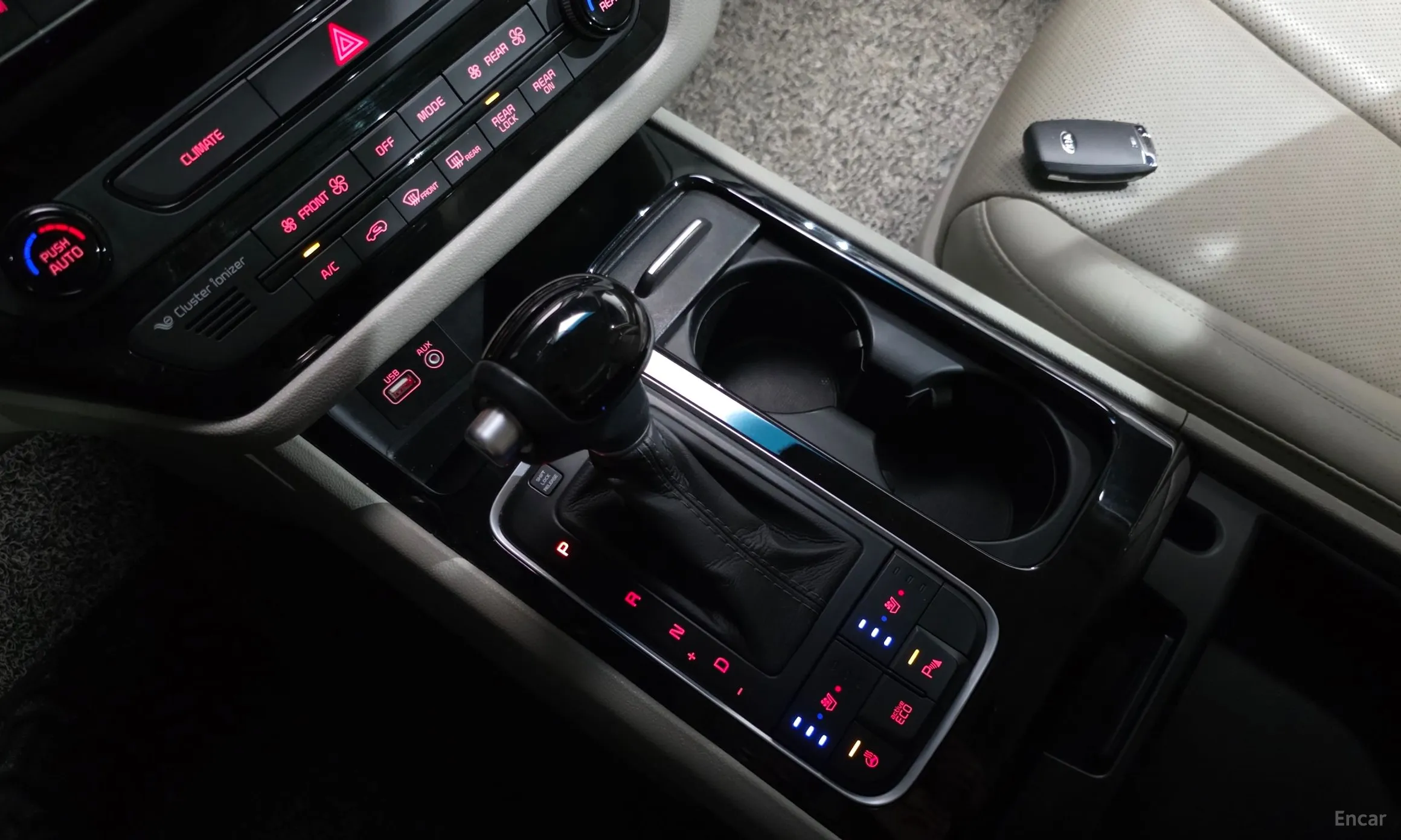 Kia Carnival превью 9