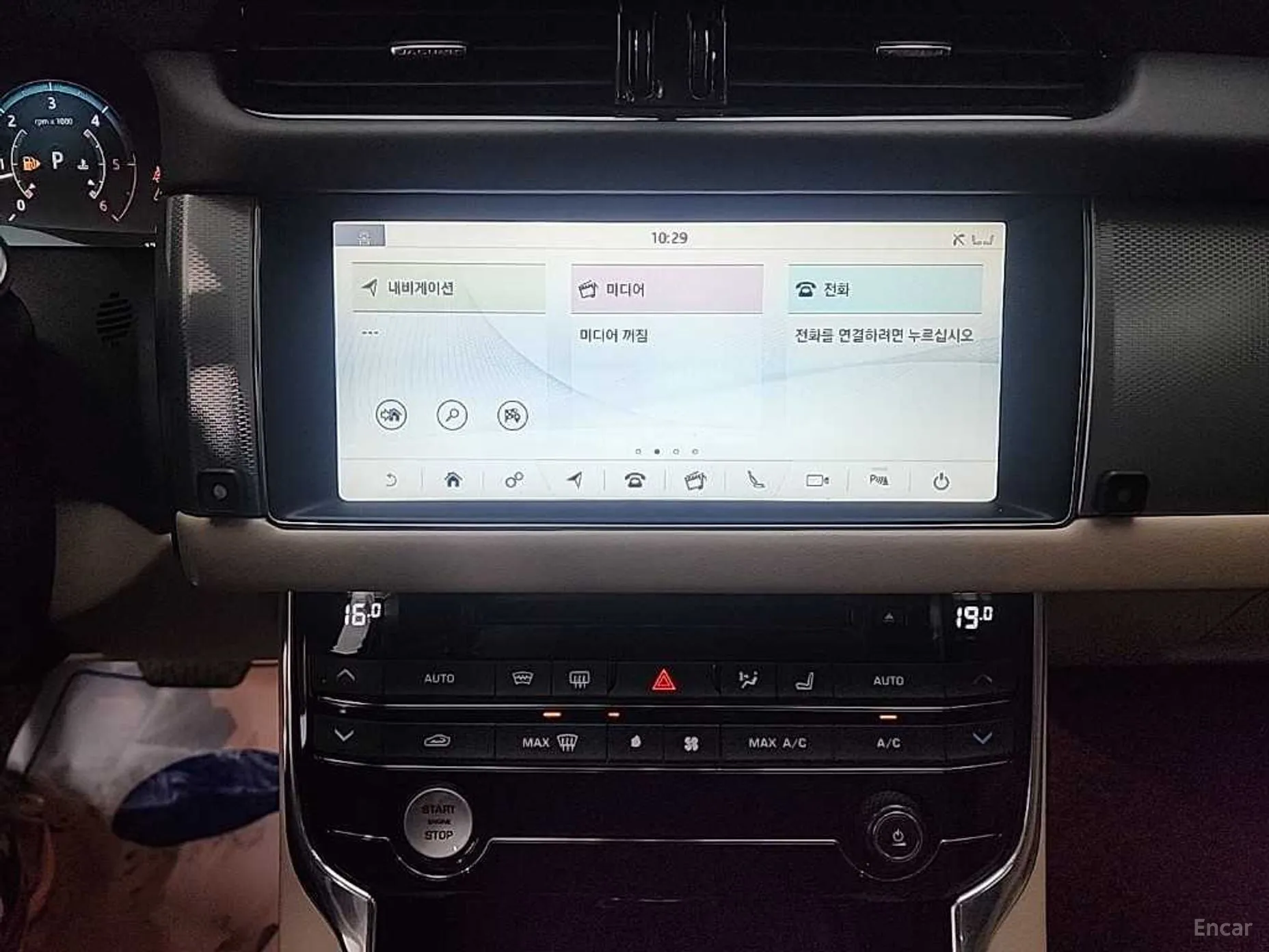 Jaguar XF (x260) превью 10