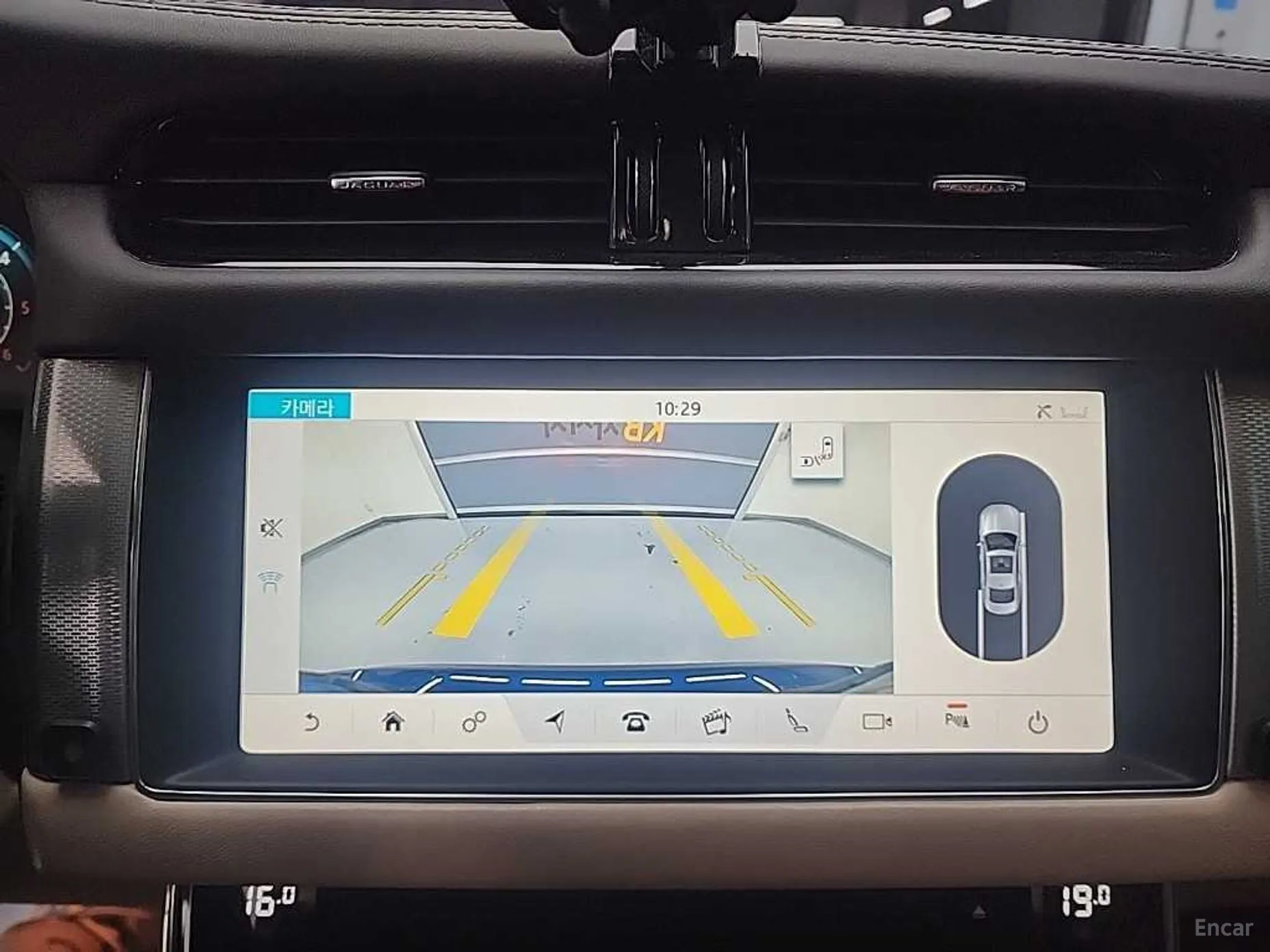 Jaguar XF (x260) превью 16