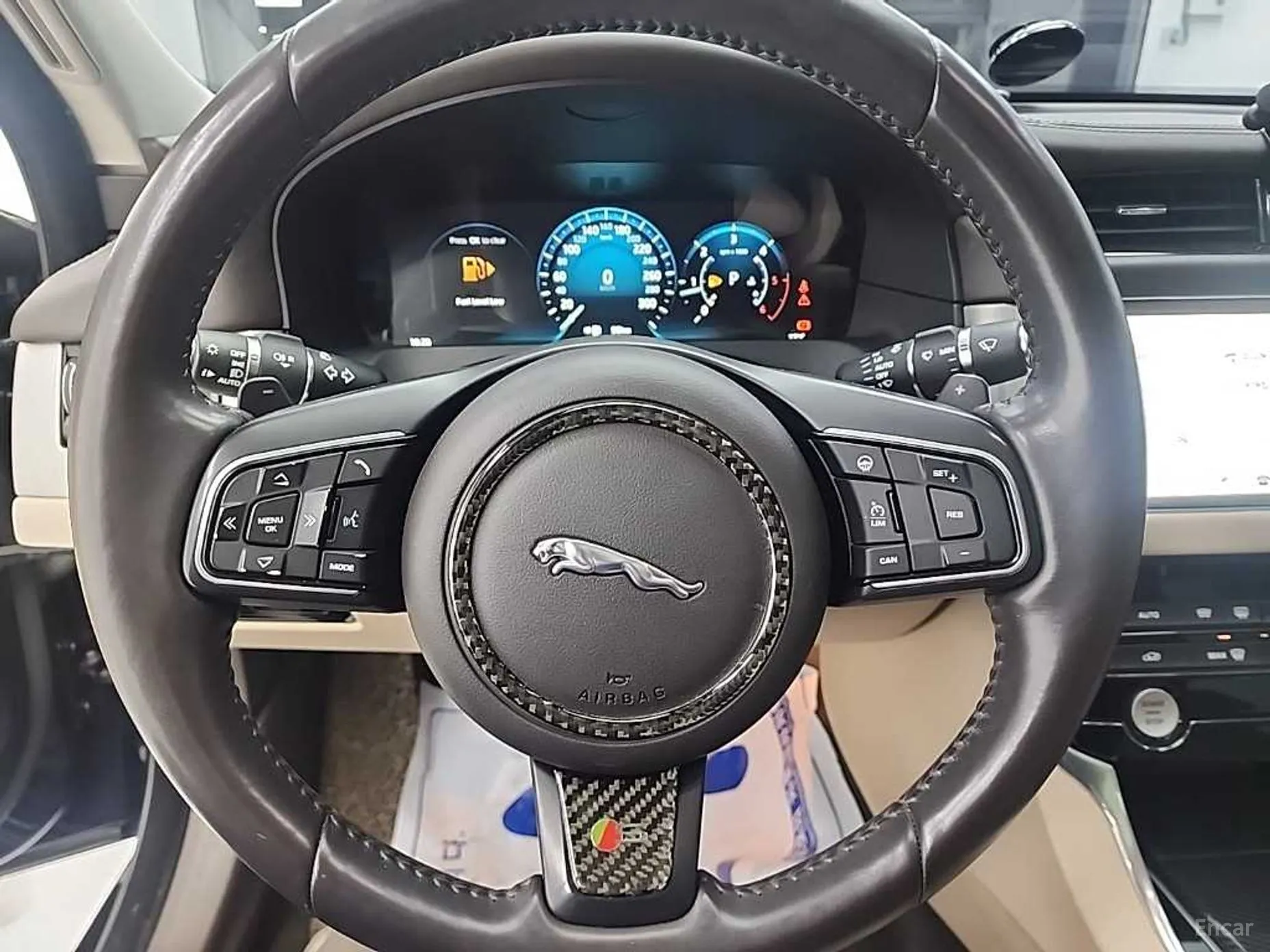 Jaguar XF (x260) превью 9