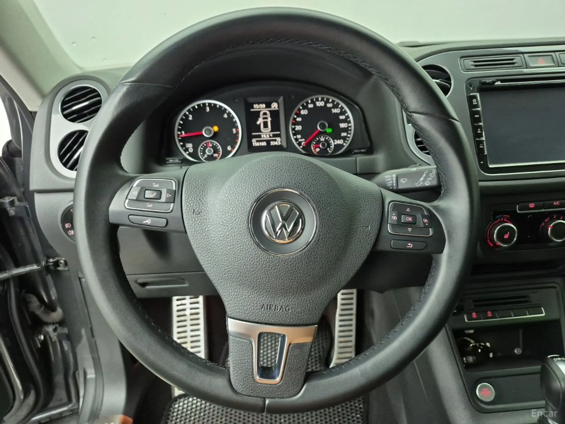 Volkswagen New Tiguan превью 10