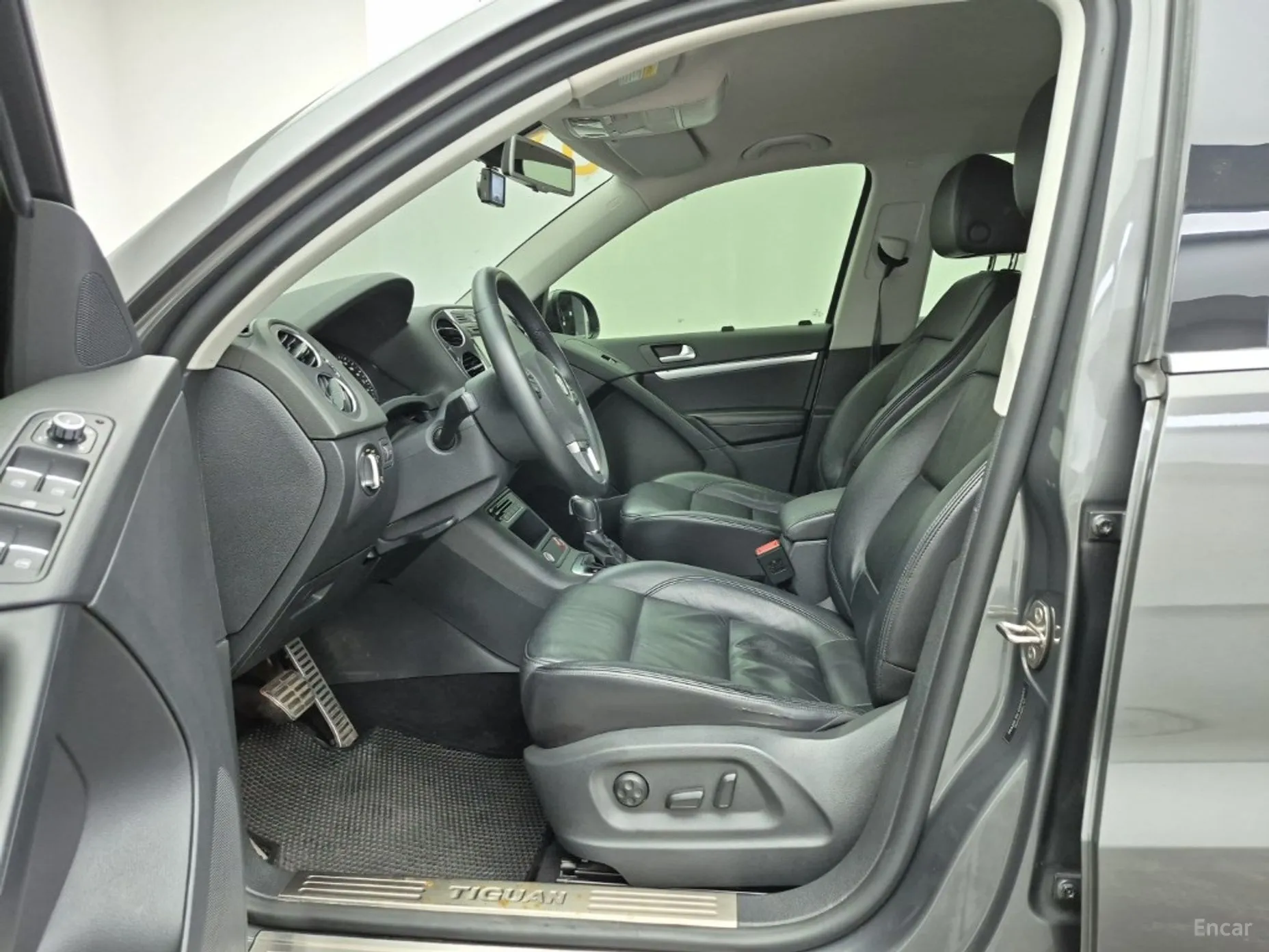 Volkswagen New Tiguan превью 11