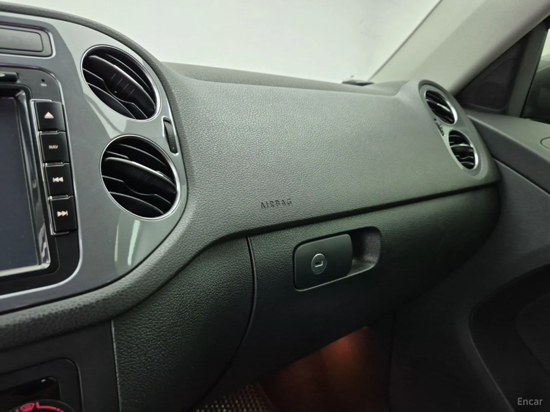 Volkswagen New Tiguan превью 14