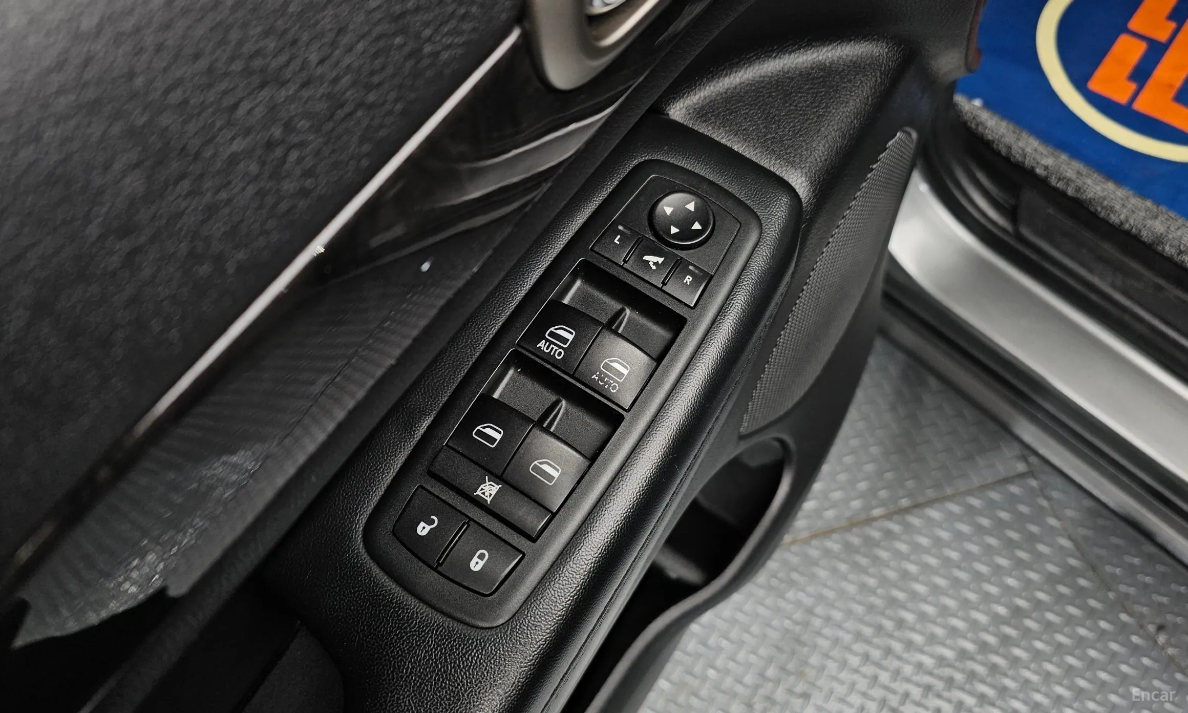 Jeep Grand Cherokee превью 13