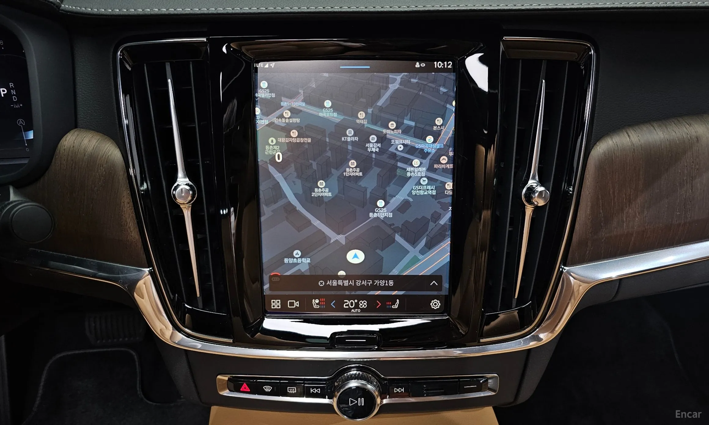 Volvo S90 превью 13