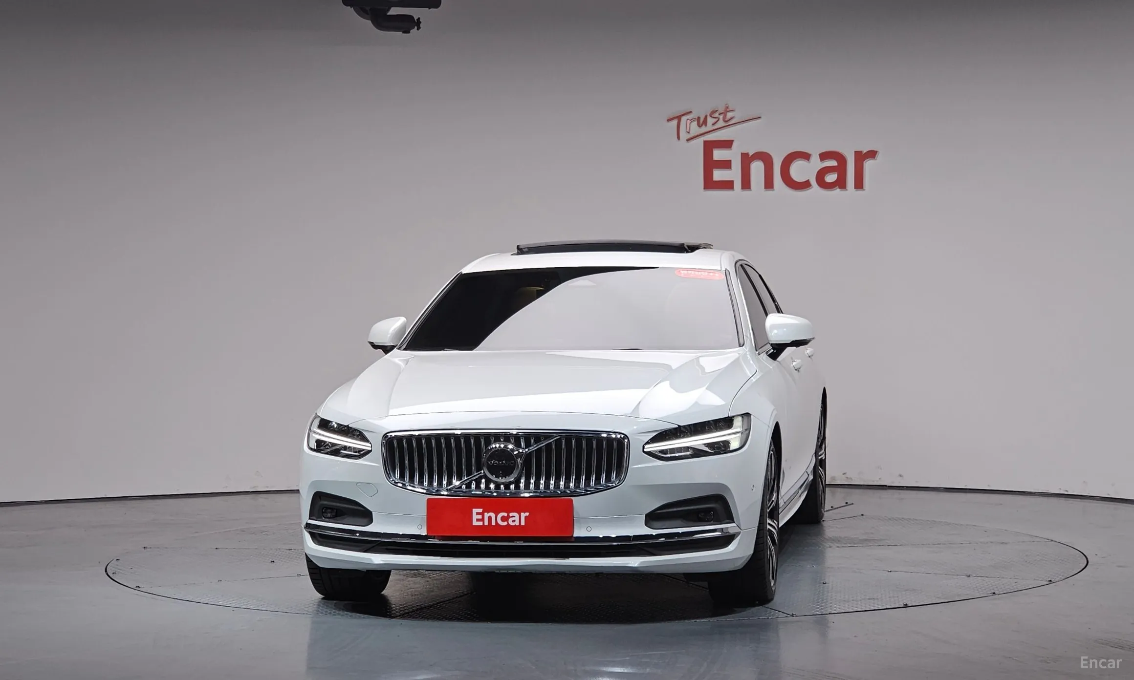 Volvo S90 превью 3