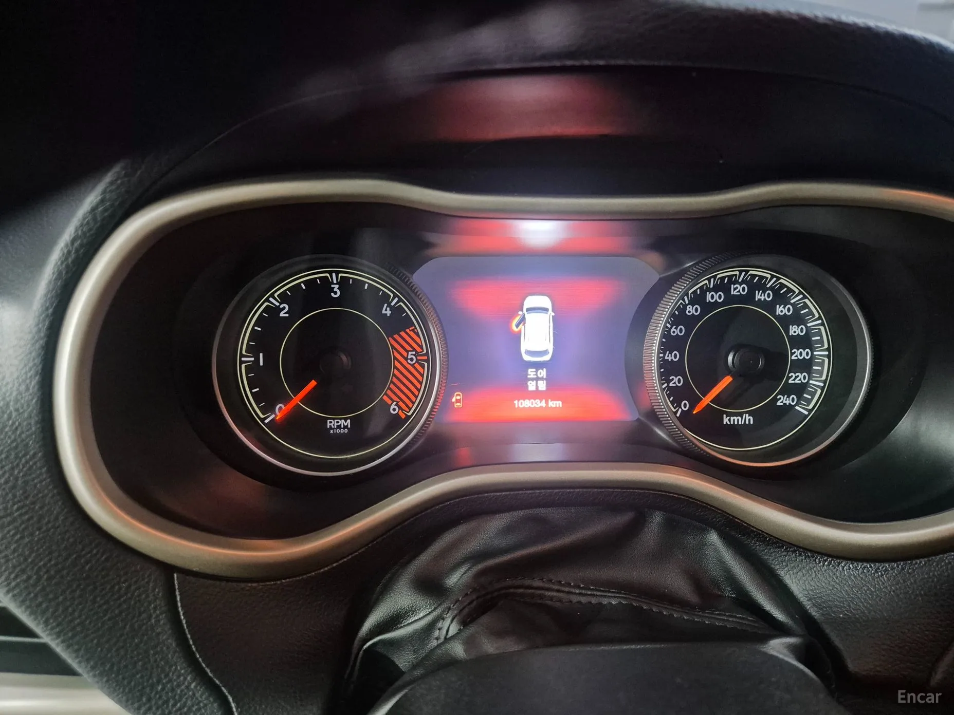 Jeep Grand Cherokee превью 10