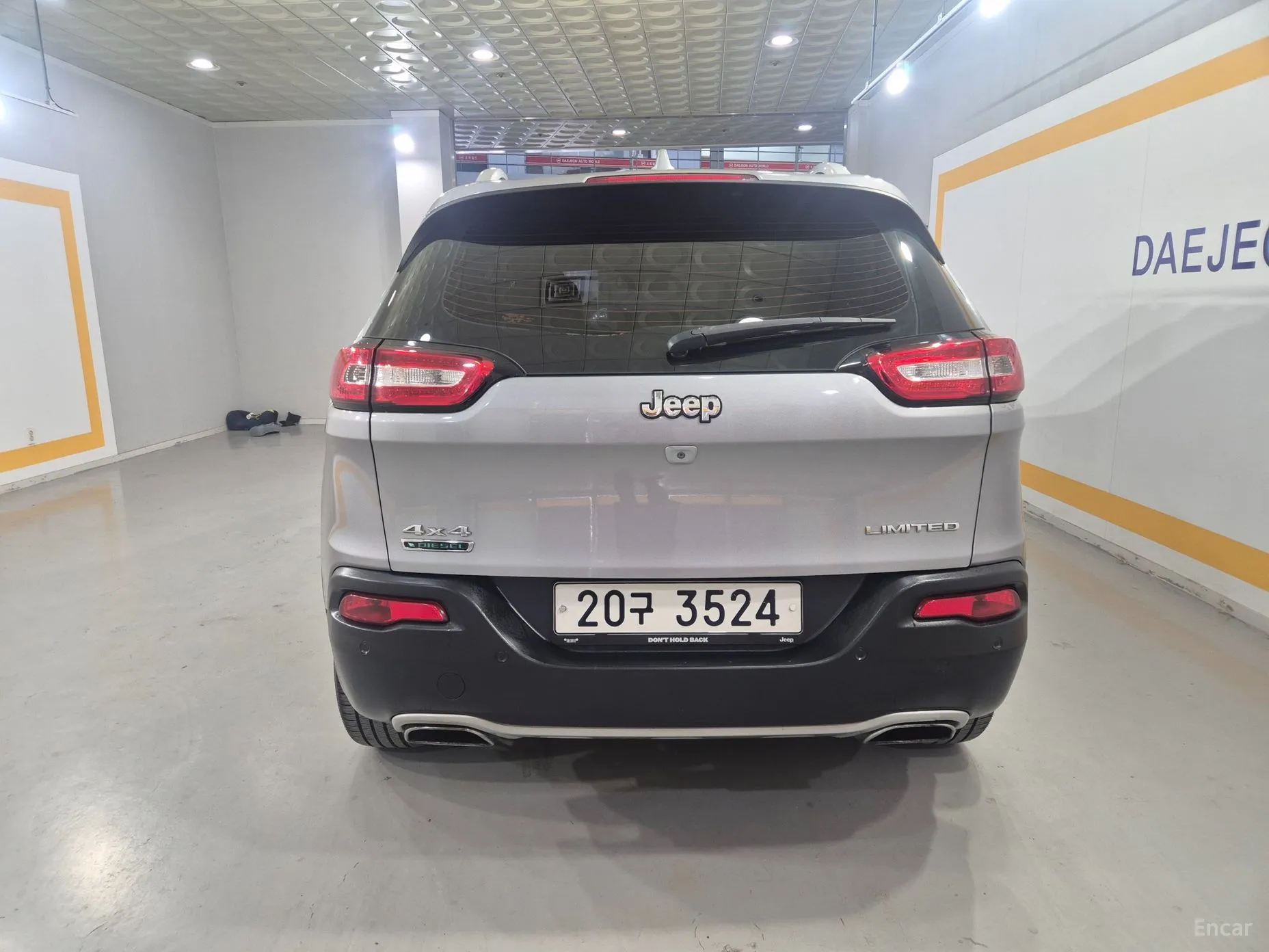 Jeep Grand Cherokee превью 6