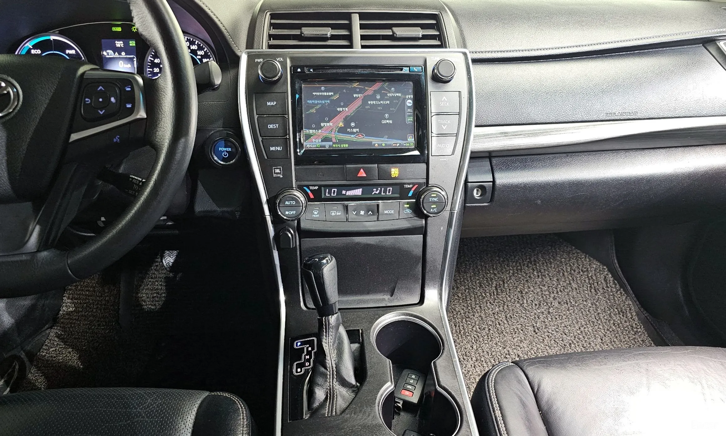 Toyota New Camry превью 13