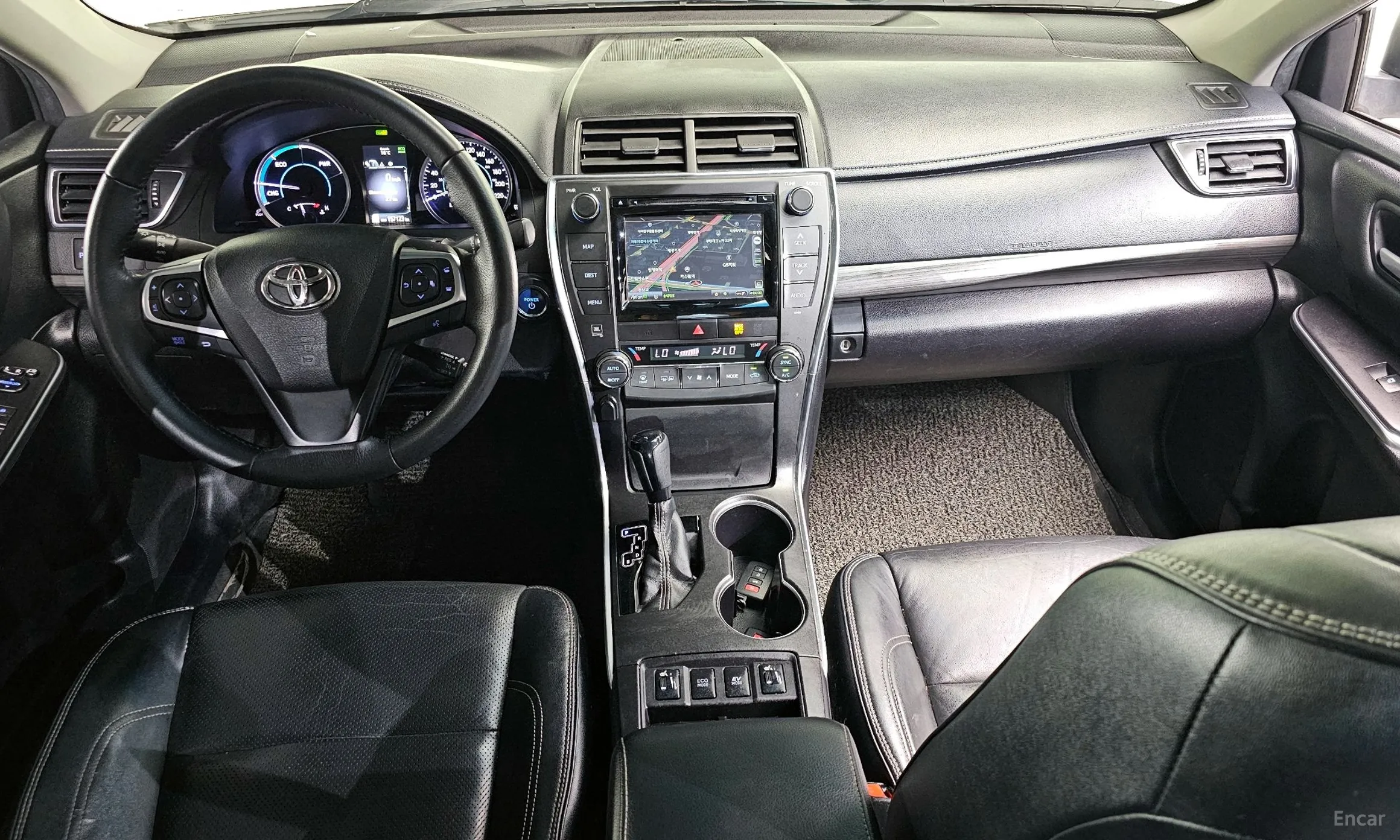 Toyota New Camry превью 7