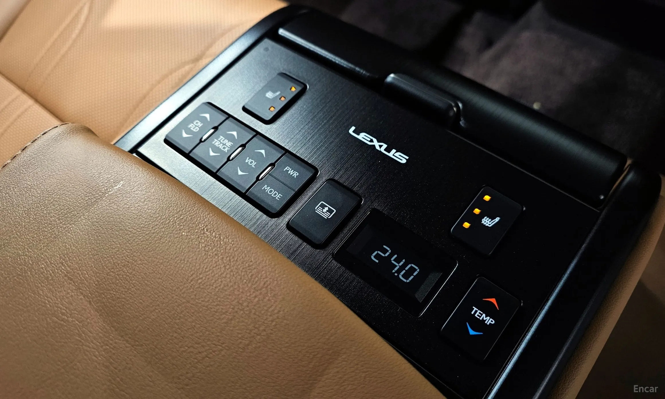 Lexus ES300h 7th Generation превью 18