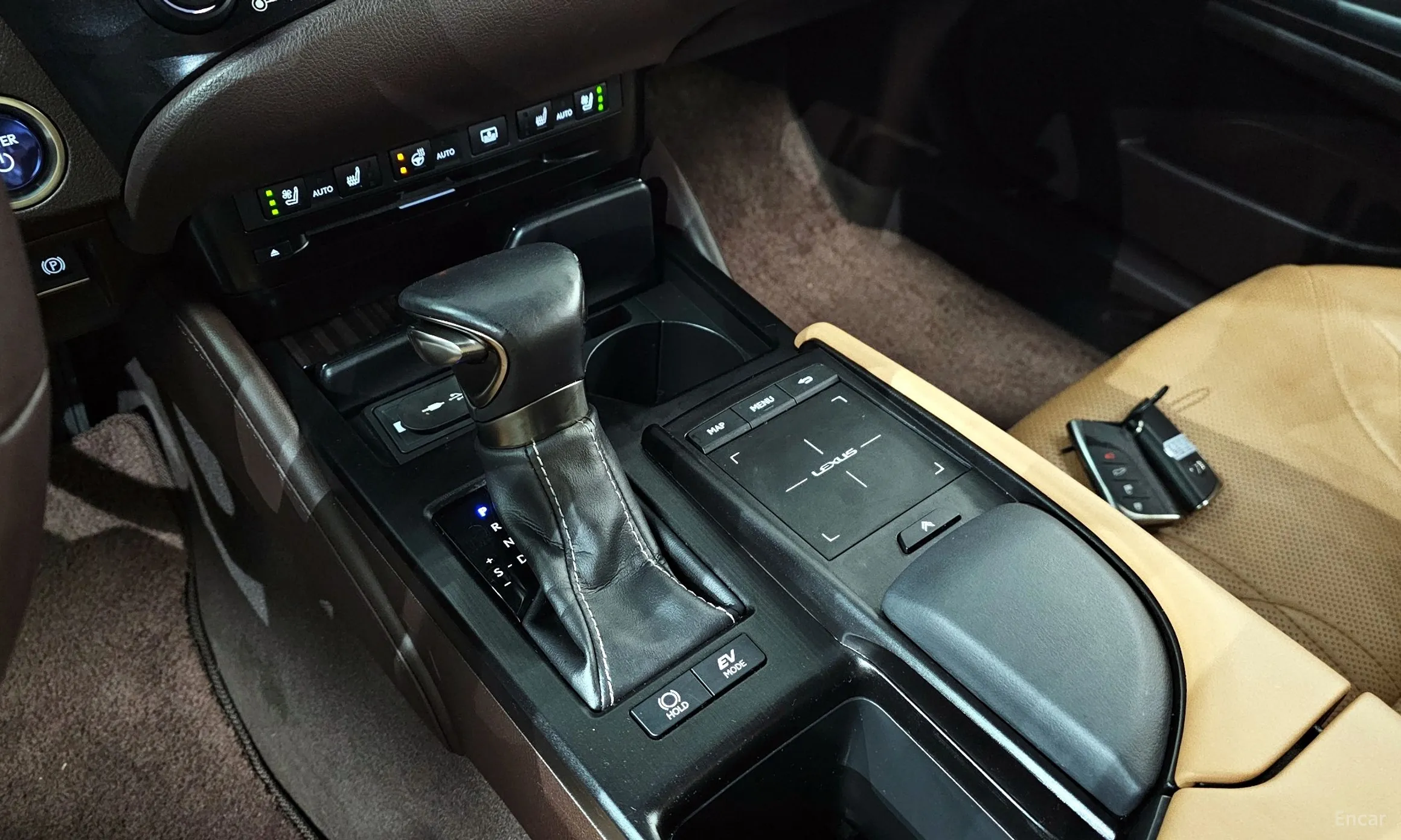 Lexus ES300h 7th Generation превью 9