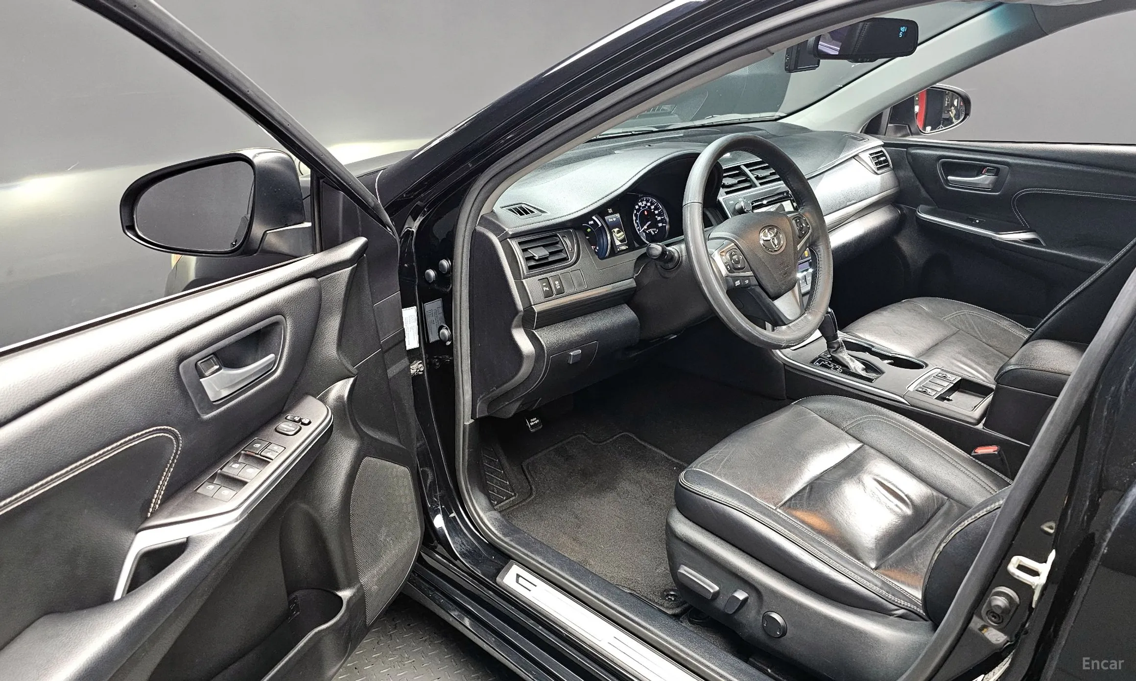 Toyota New Camry превью 10
