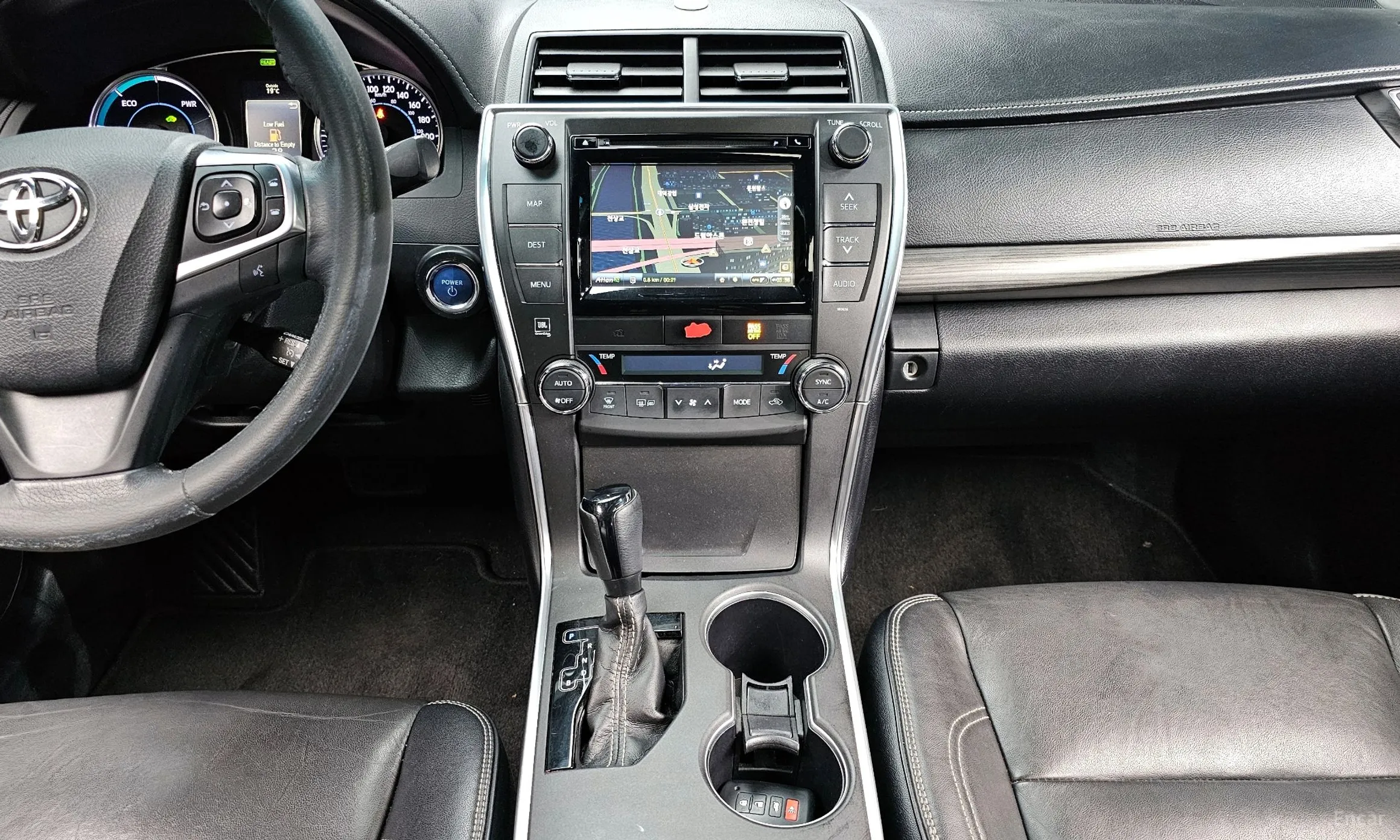 Toyota New Camry превью 13