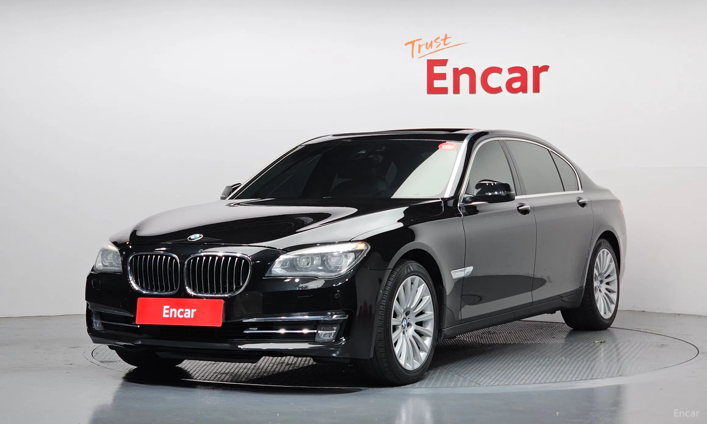 BMW 7 Series (F01)