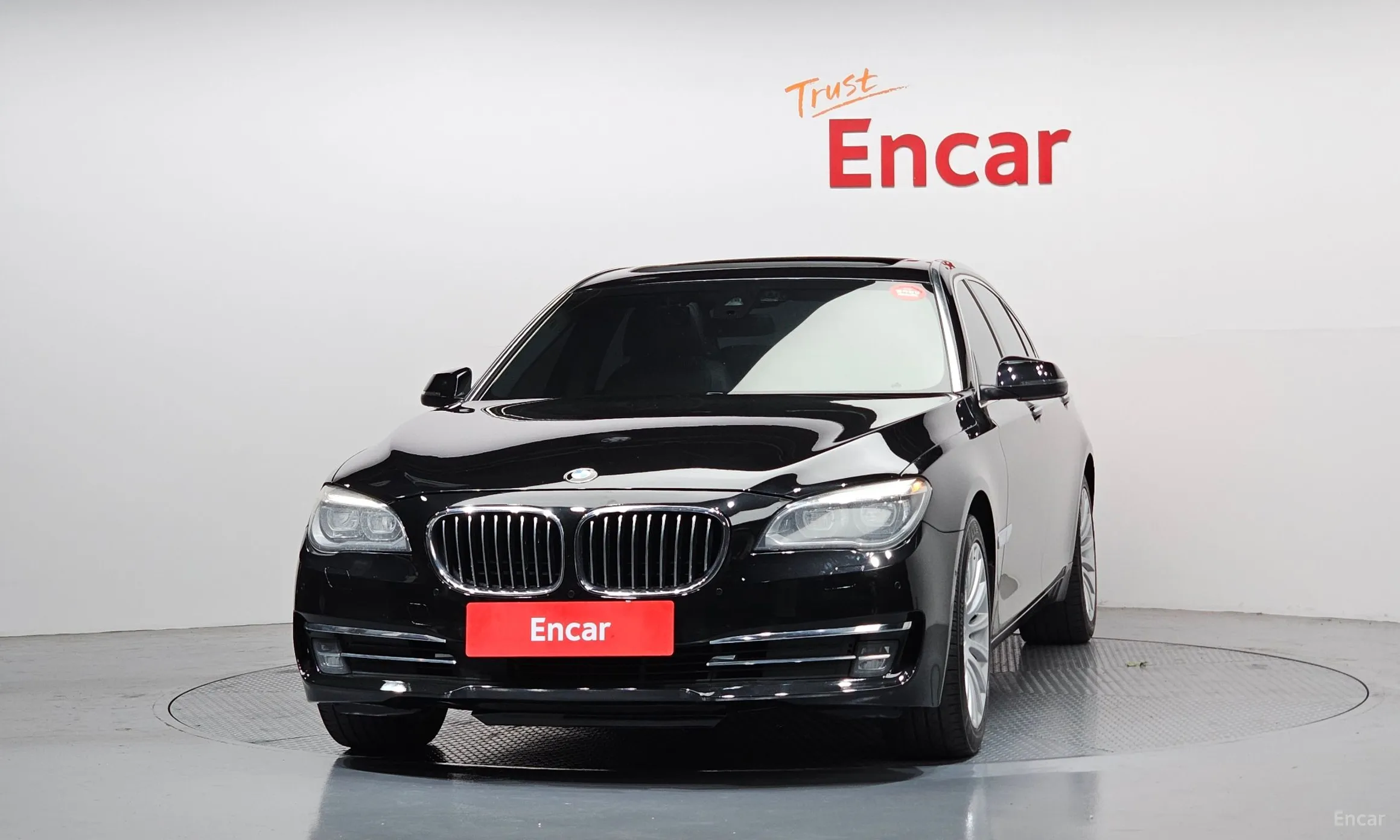 BMW 7 Series (F01) превью 3