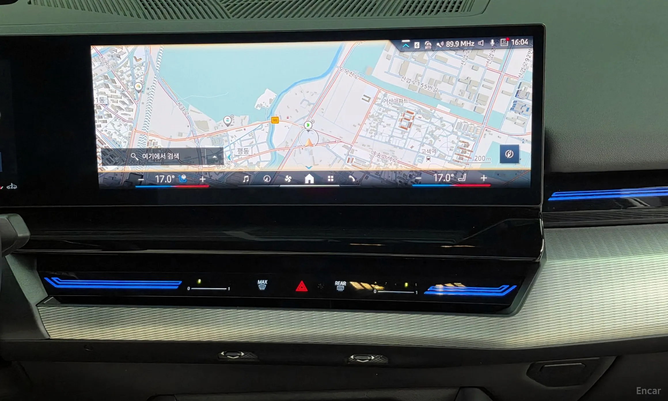 BMW 5 Series (G60) превью 14