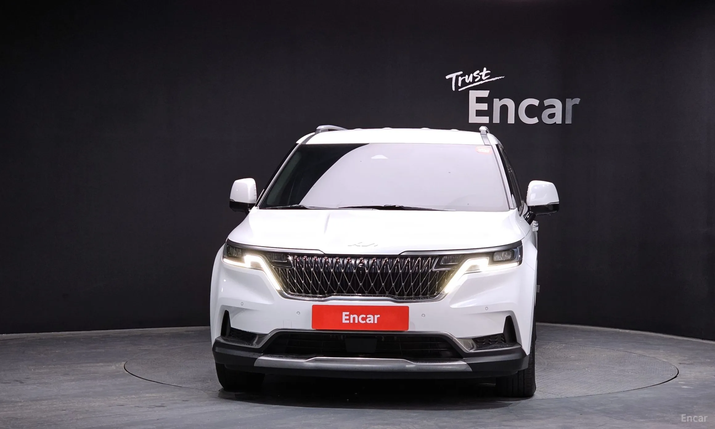 Kia Carnival Gen 4 превью 3