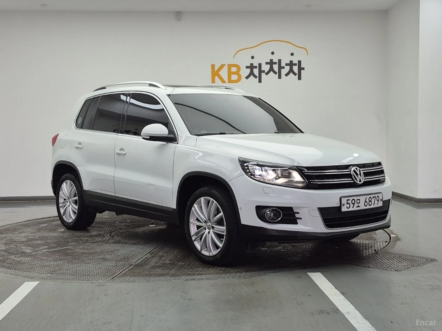 Volkswagen New Tiguan превью 2