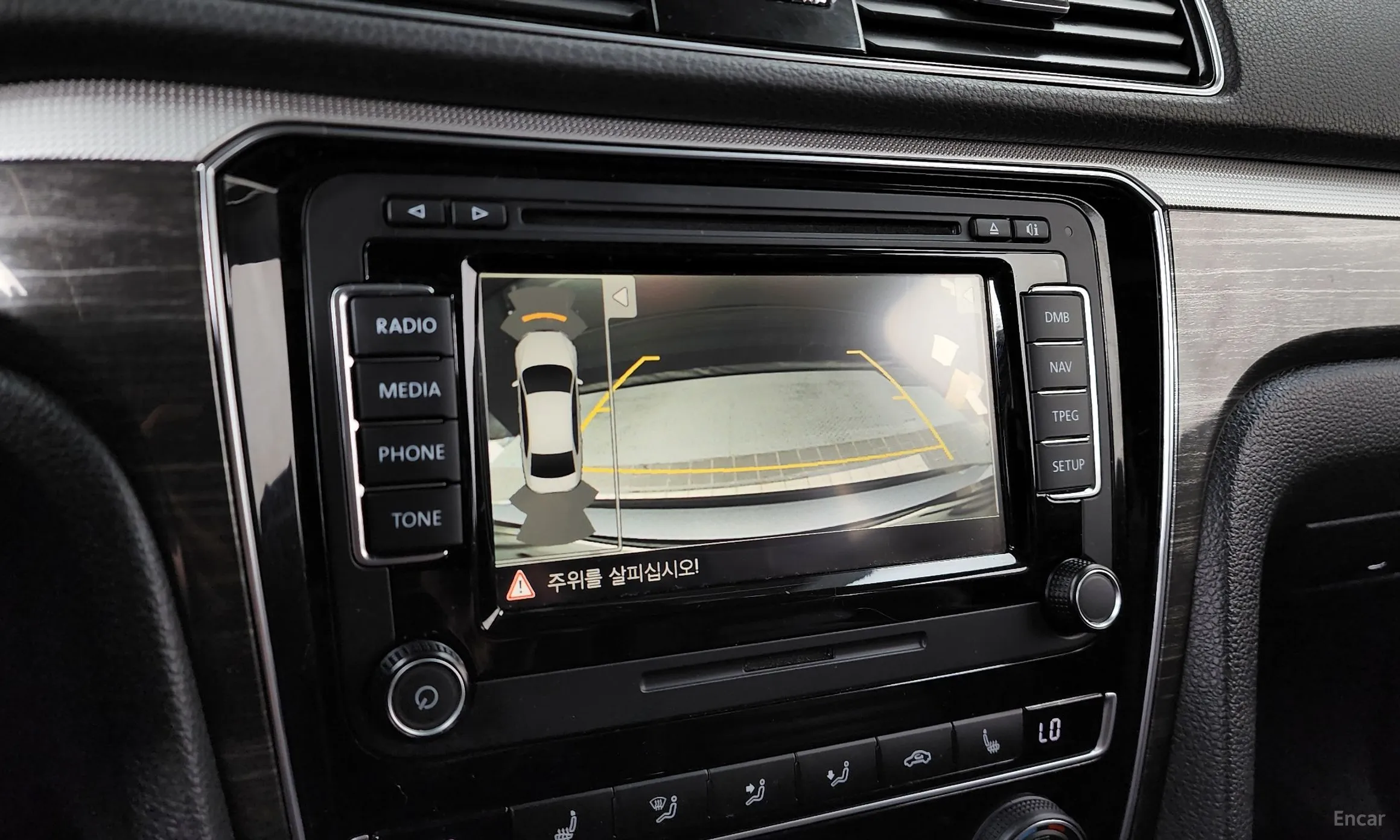 Volkswagen The New Passat превью 15