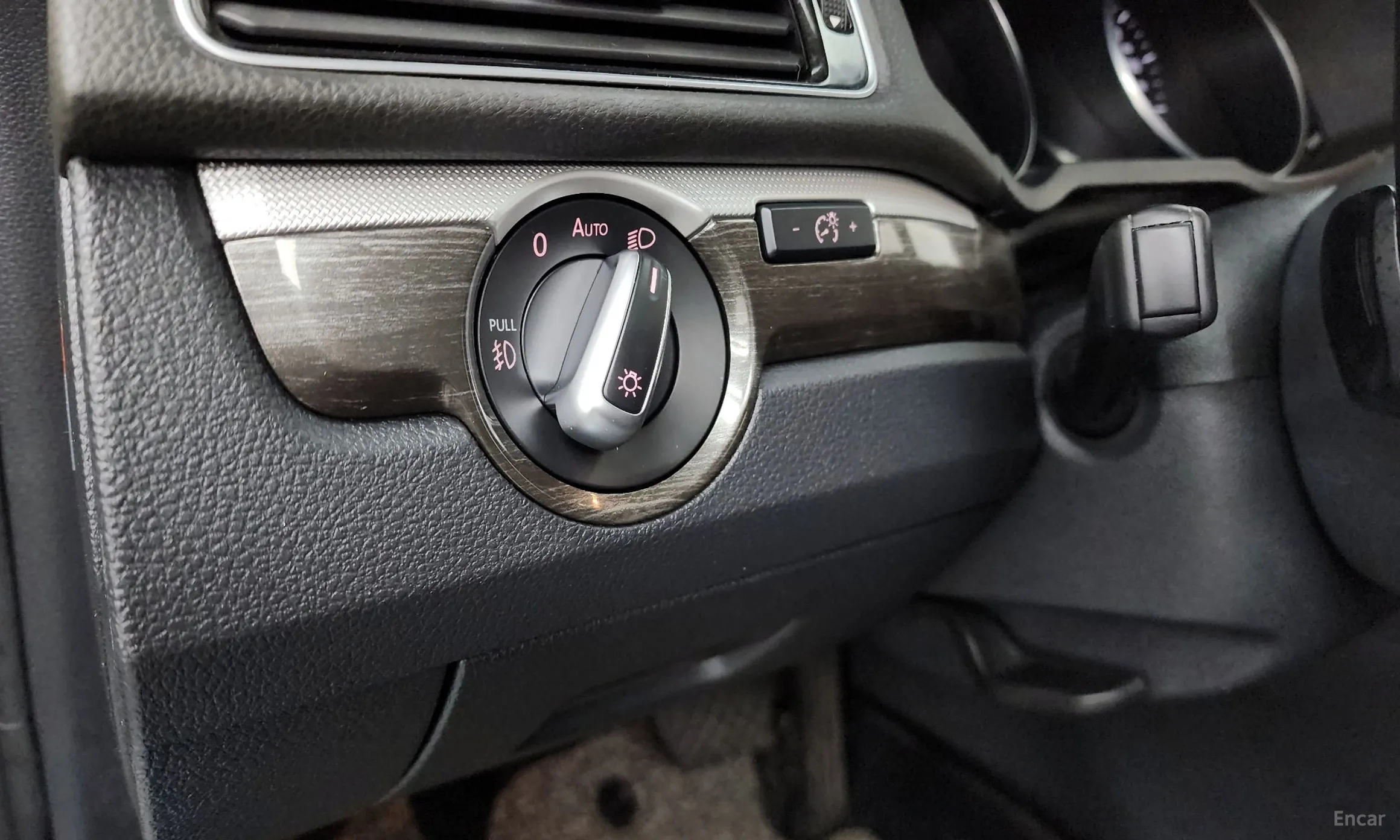 Volkswagen The New Passat превью 16