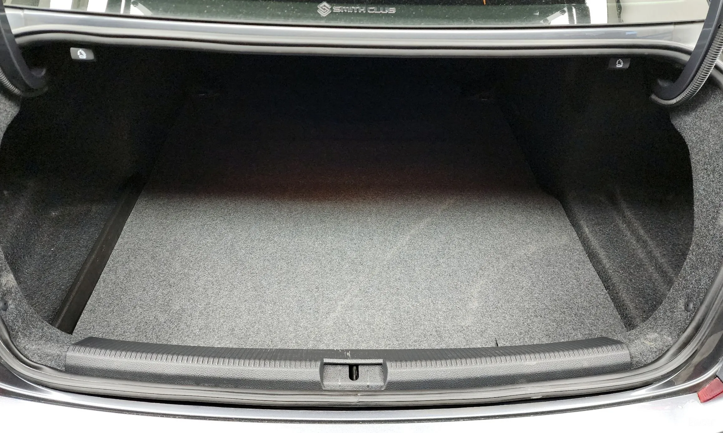 Volkswagen The New Passat превью 20