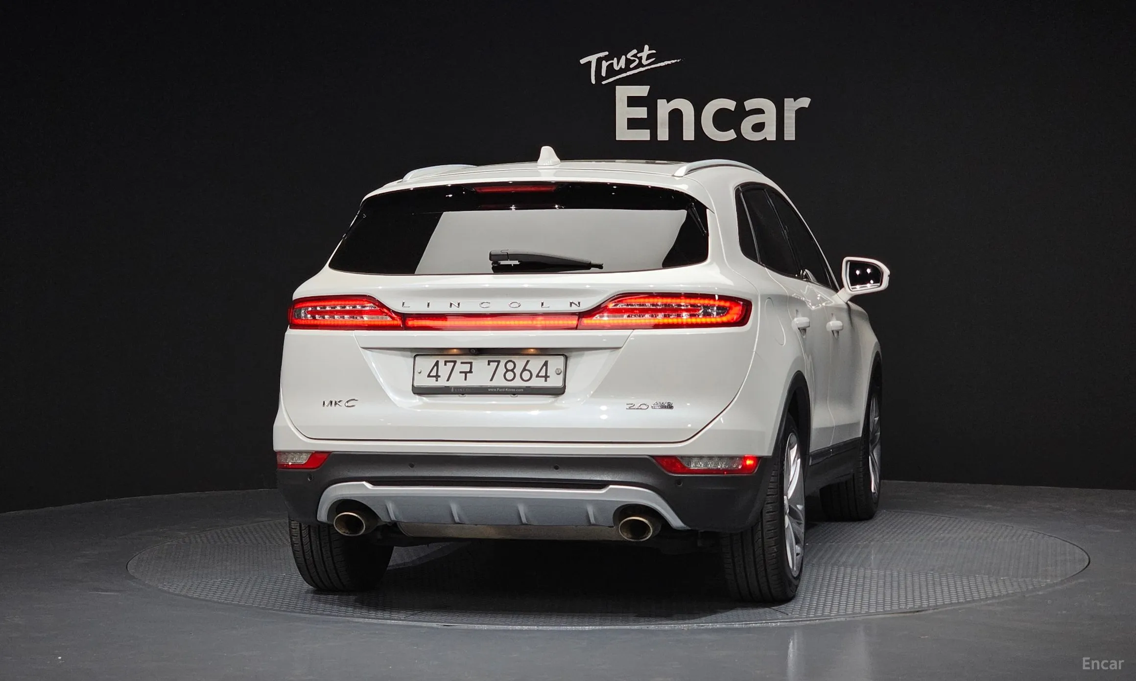 Lincoln MKC превью 4