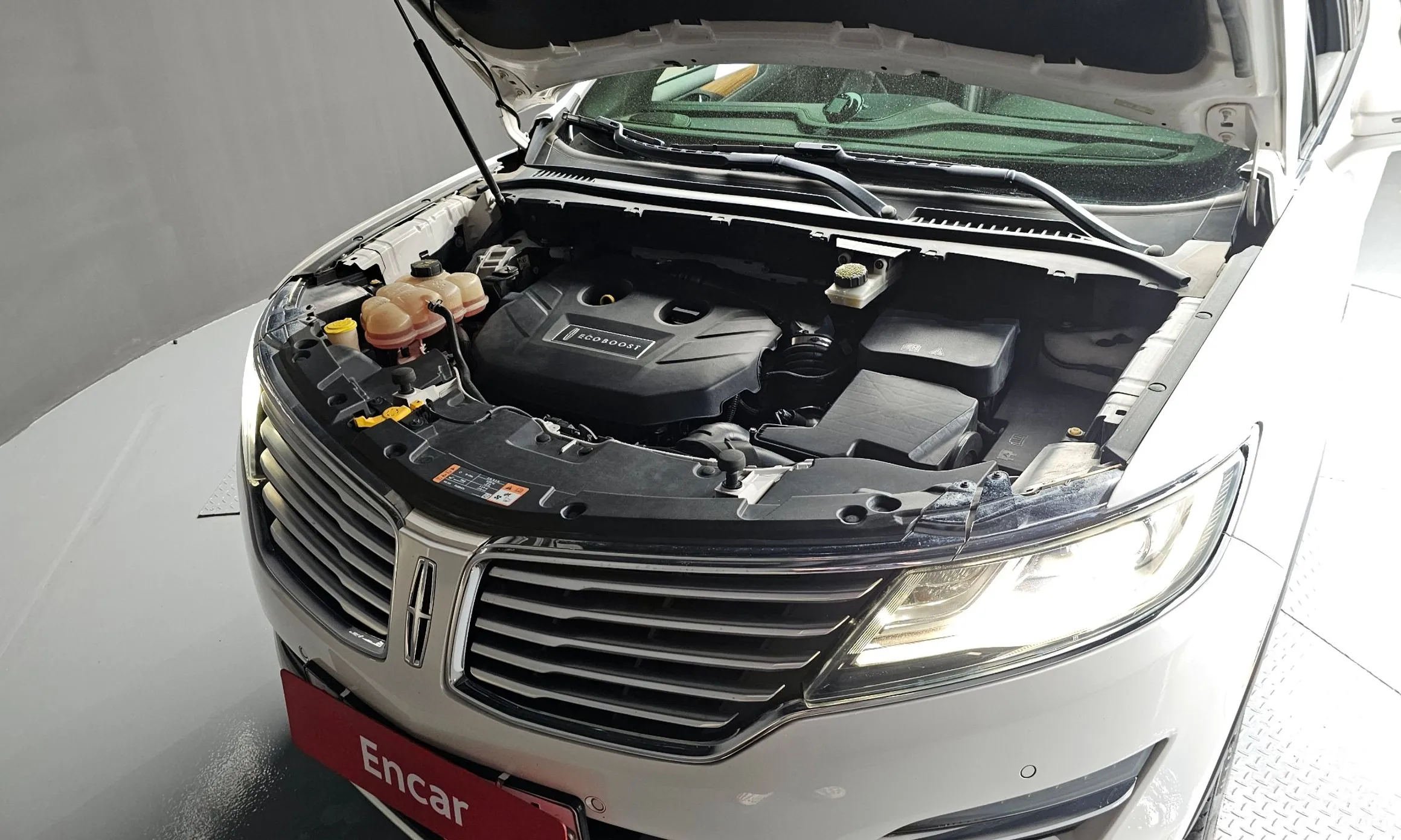 Lincoln MKC превью 6