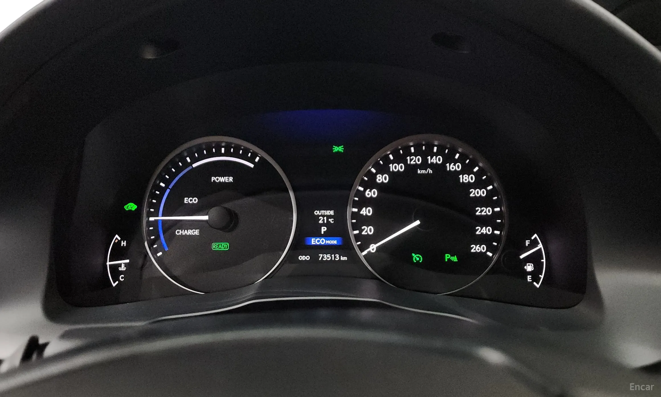 Lexus New ES300h превью 8