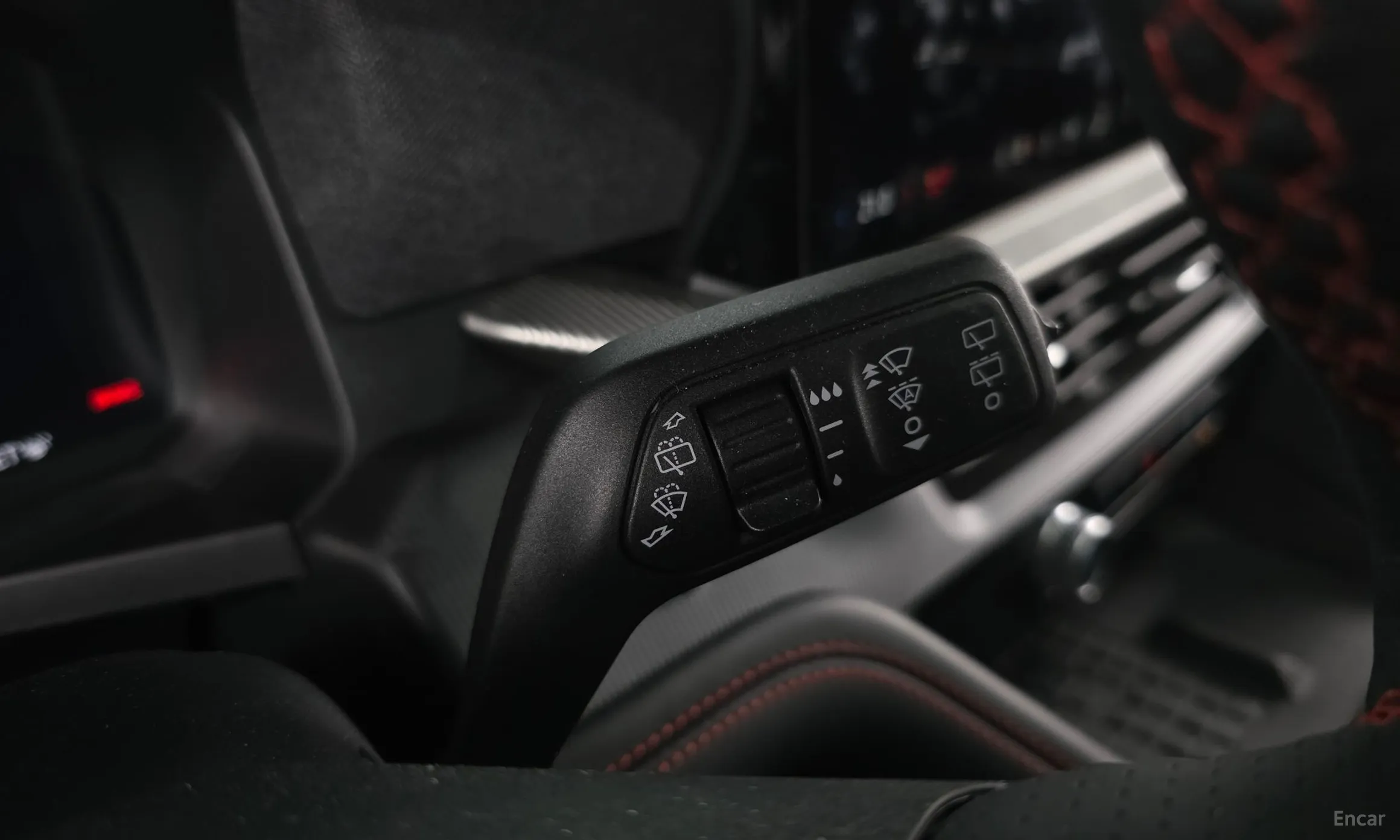 Ford Explorer 6th Generation превью 19