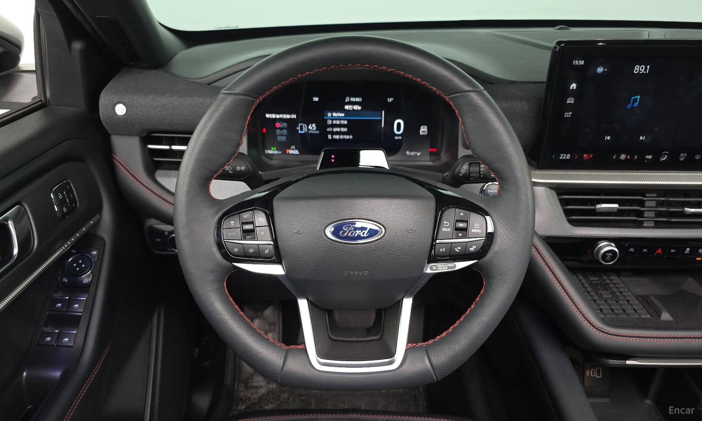 Ford Explorer 6th Generation превью 6
