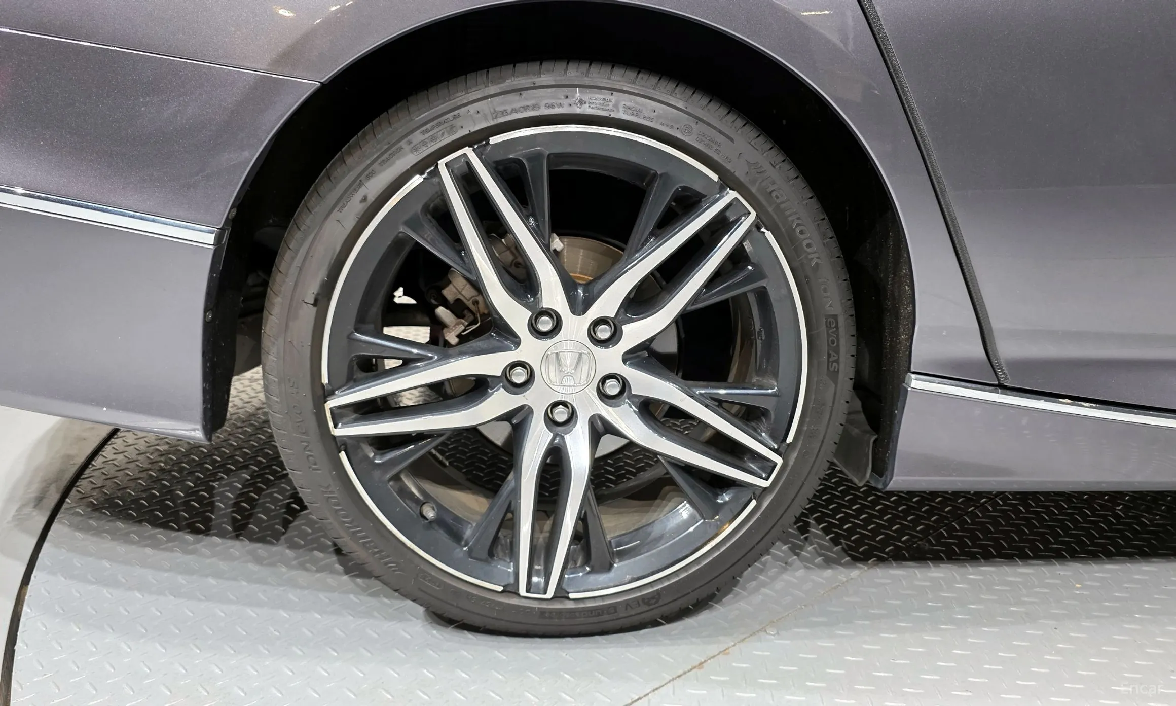 Honda Accord 10th Generation превью 5