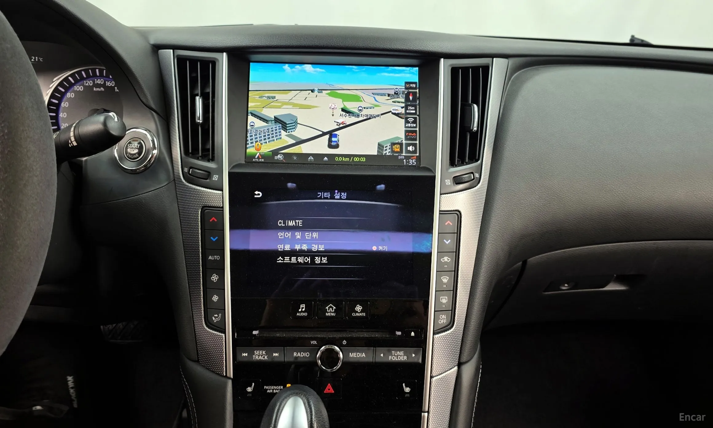 Infiniti Q50 превью 14