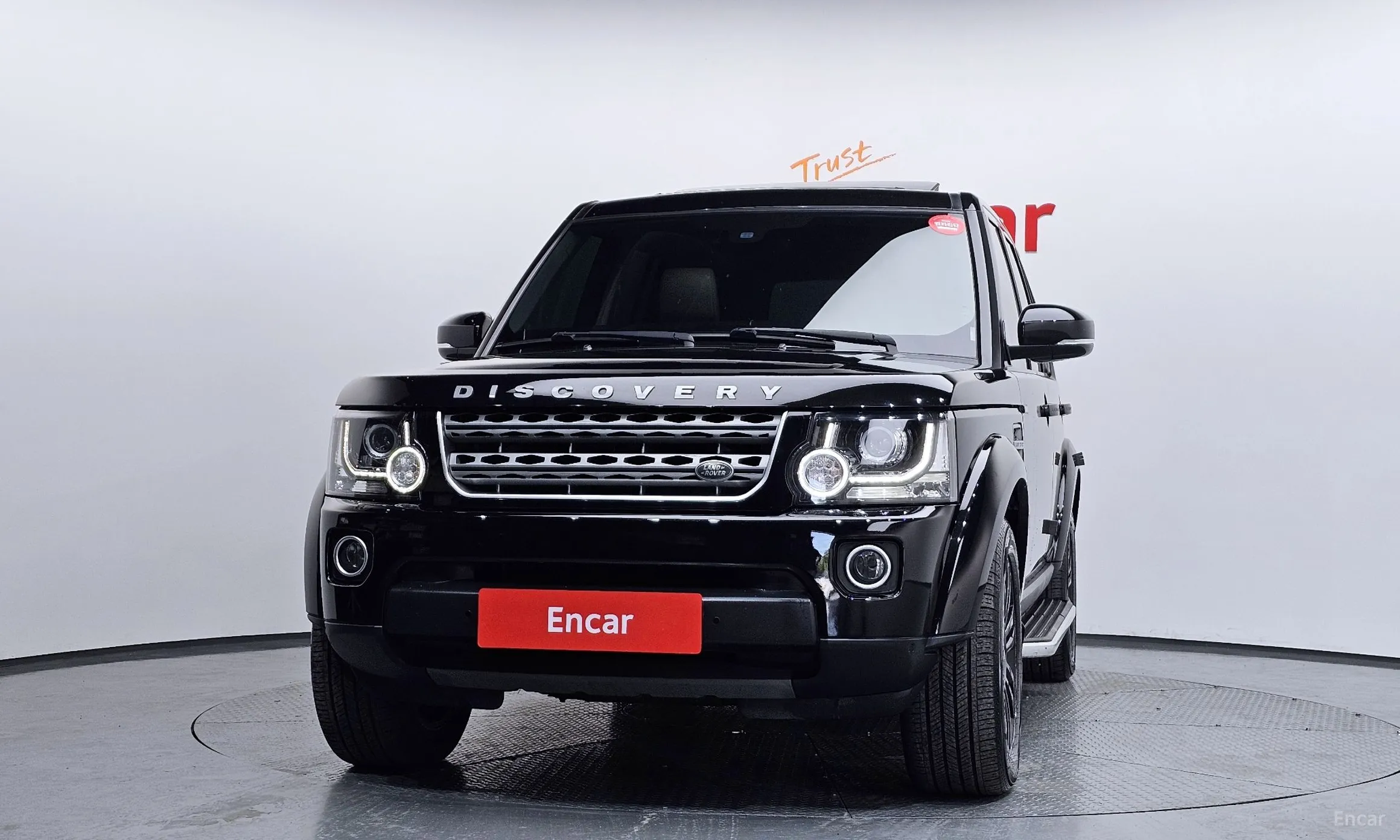 Land Rover Discovery 4 превью 3