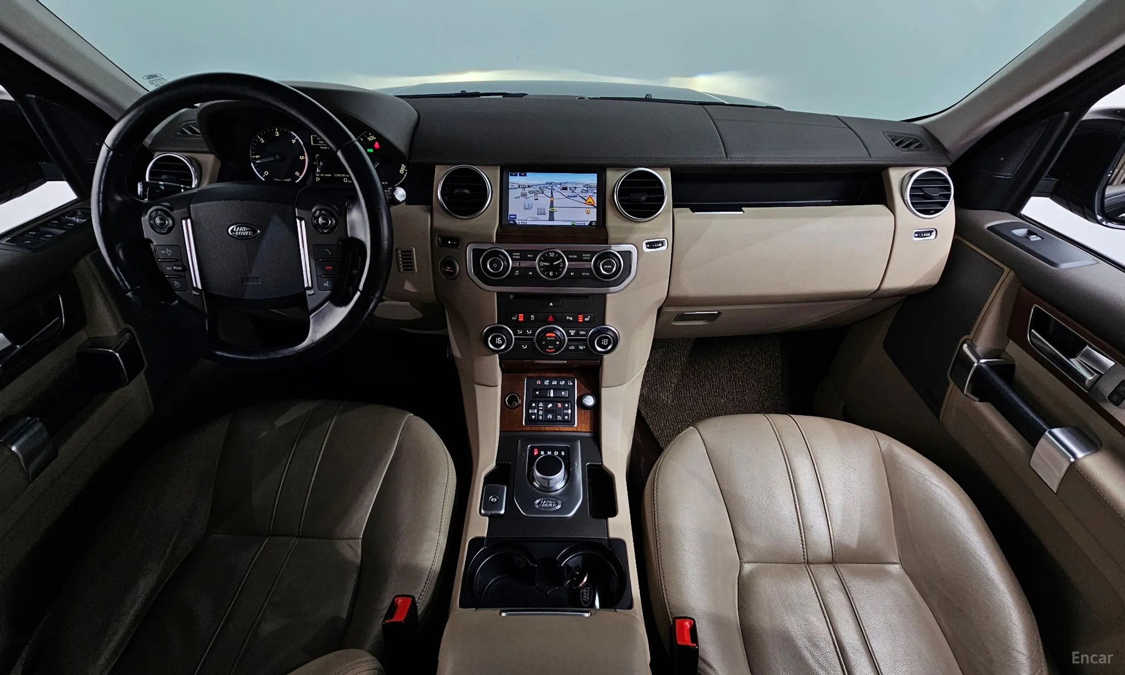 Land Rover Discovery 4 превью 7