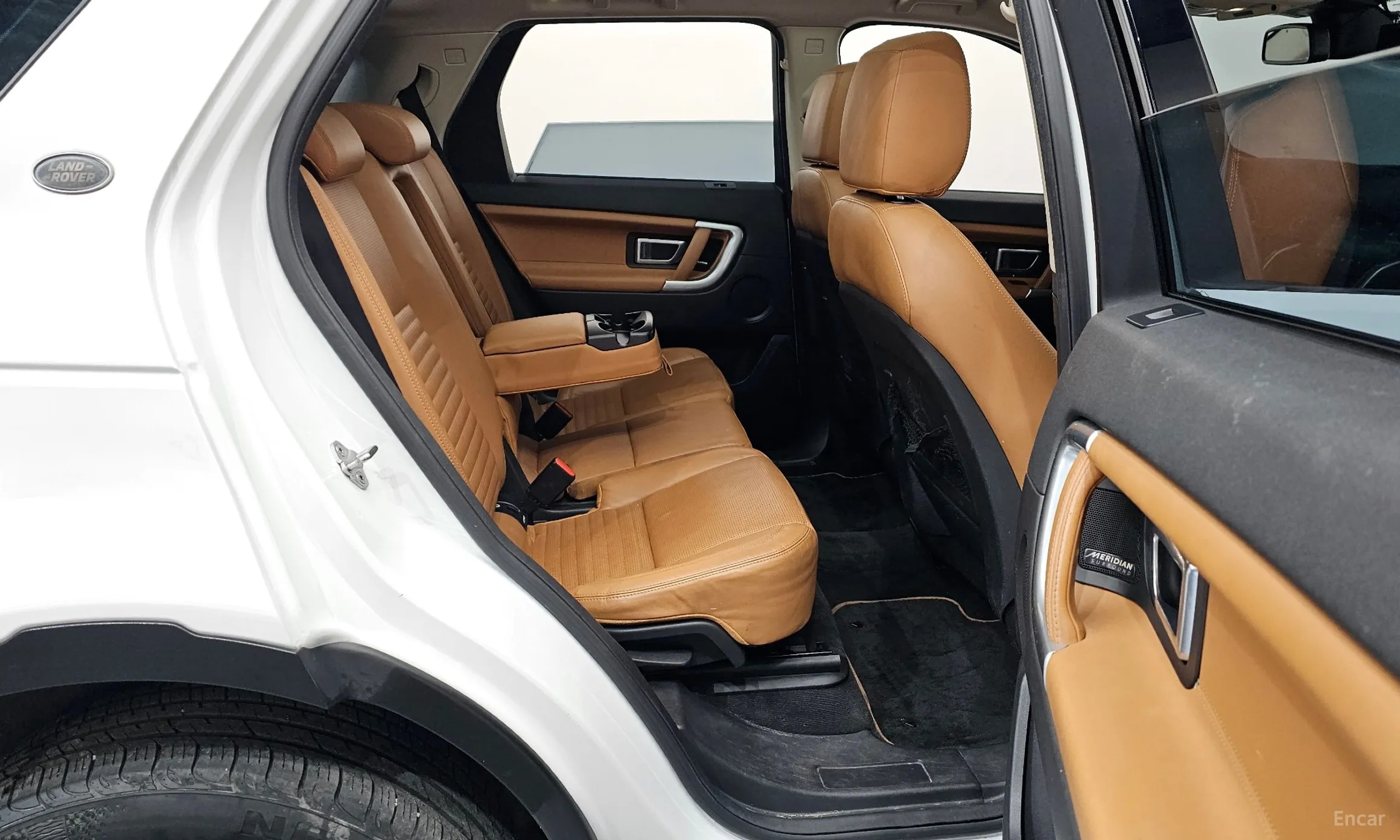 Land Rover Discovery Sports превью 11