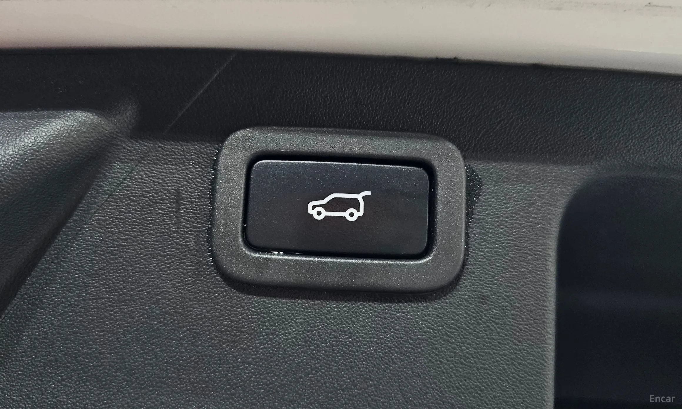 Land Rover Discovery Sports превью 17