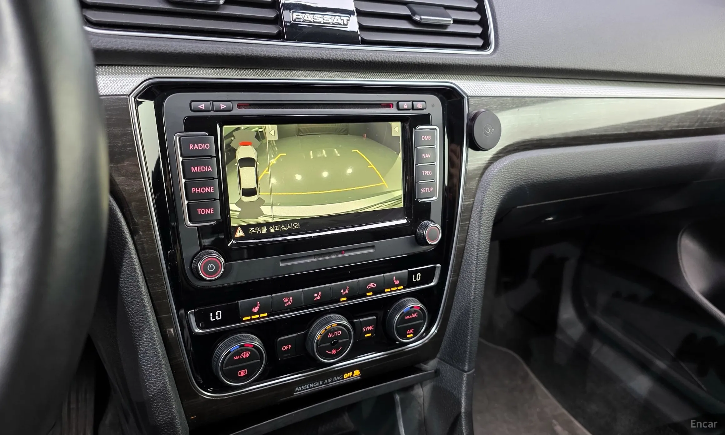 Volkswagen The New Passat превью 17