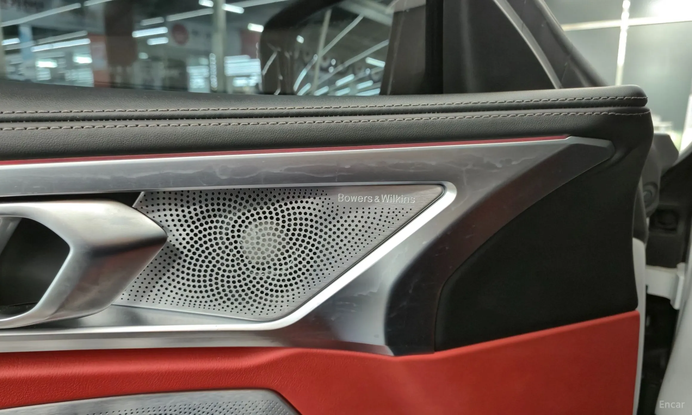 BMW 8-series (G15) превью 20