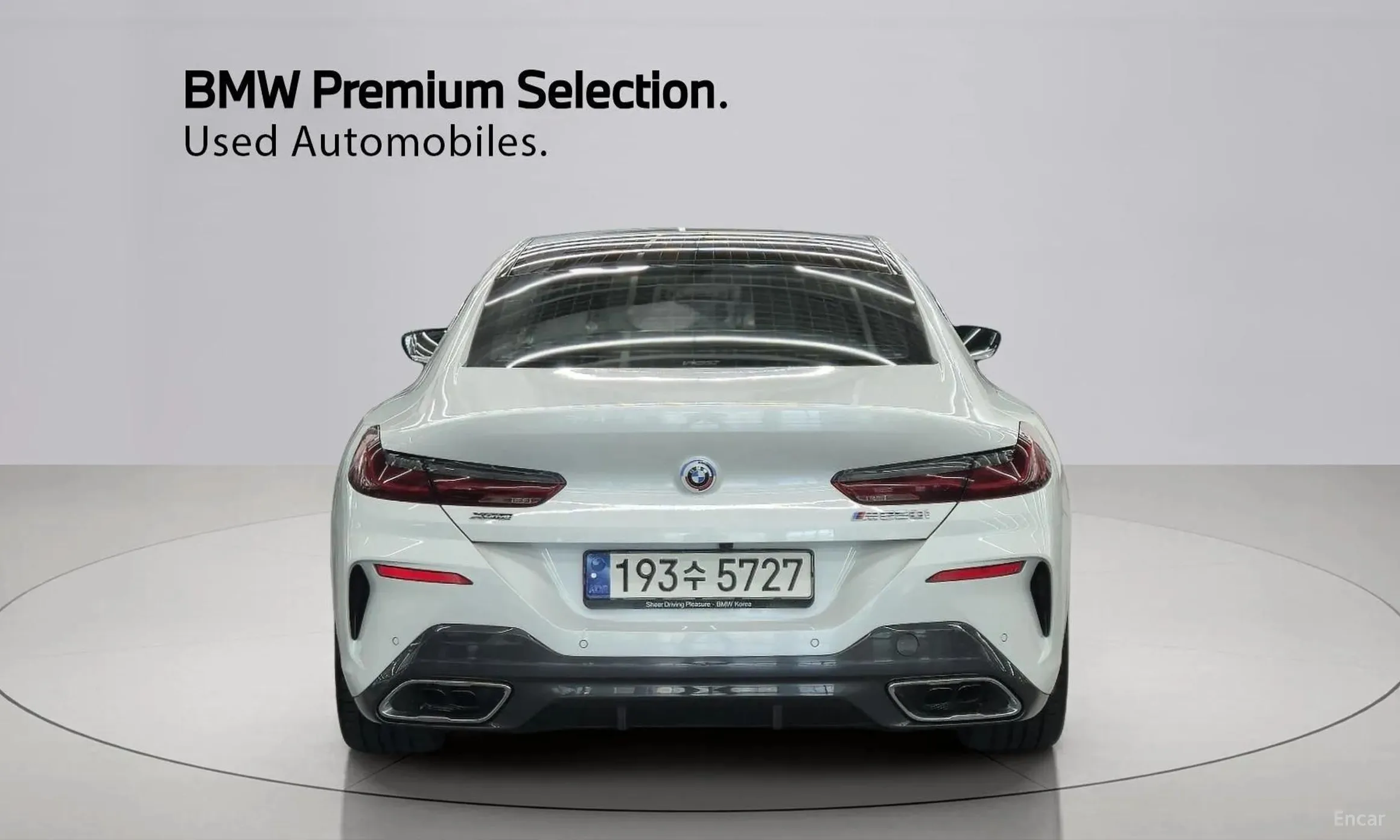 BMW 8-series (G15) превью 3