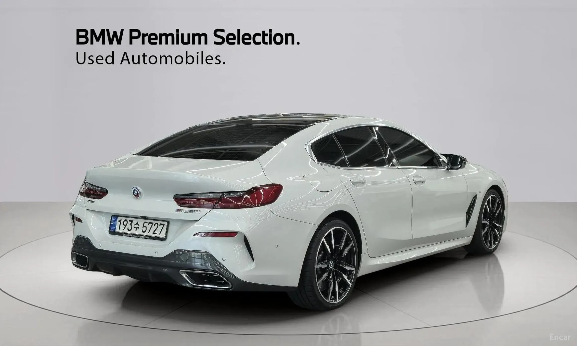 BMW 8-series (G15) превью 4