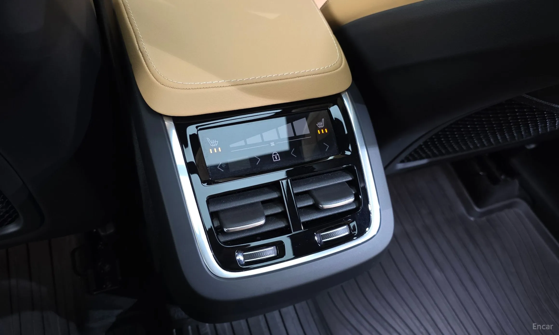 Volvo XC90 Gen 2 превью 19