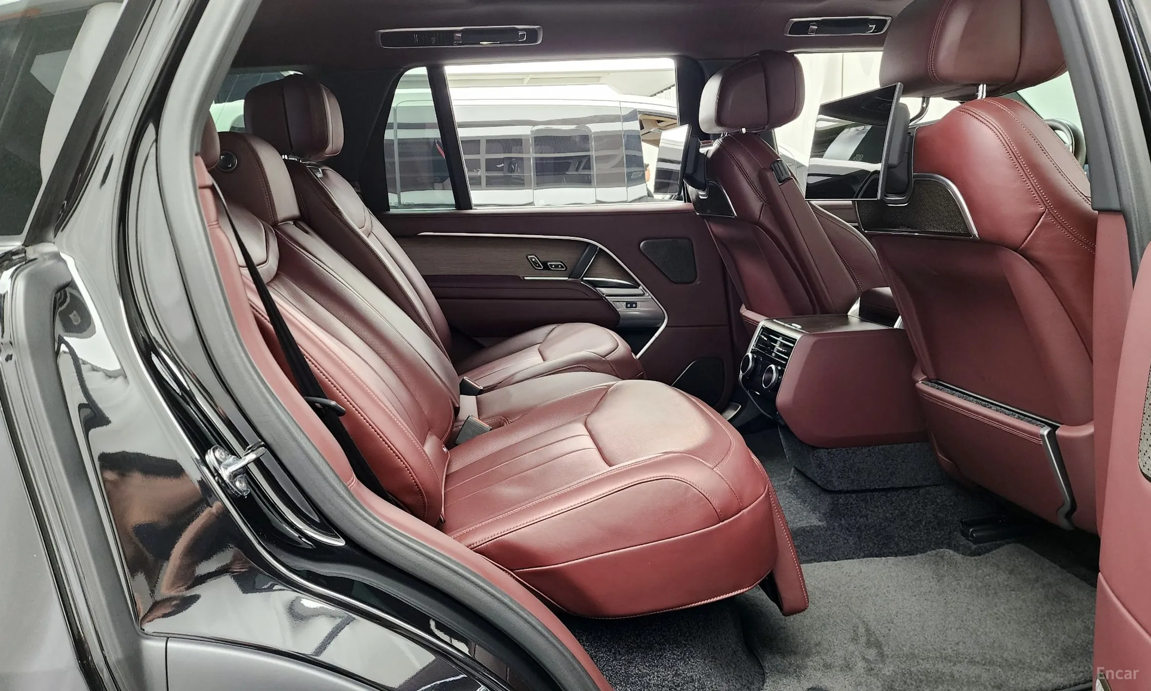 Land Rover Range Rover 5th Generation превью 12