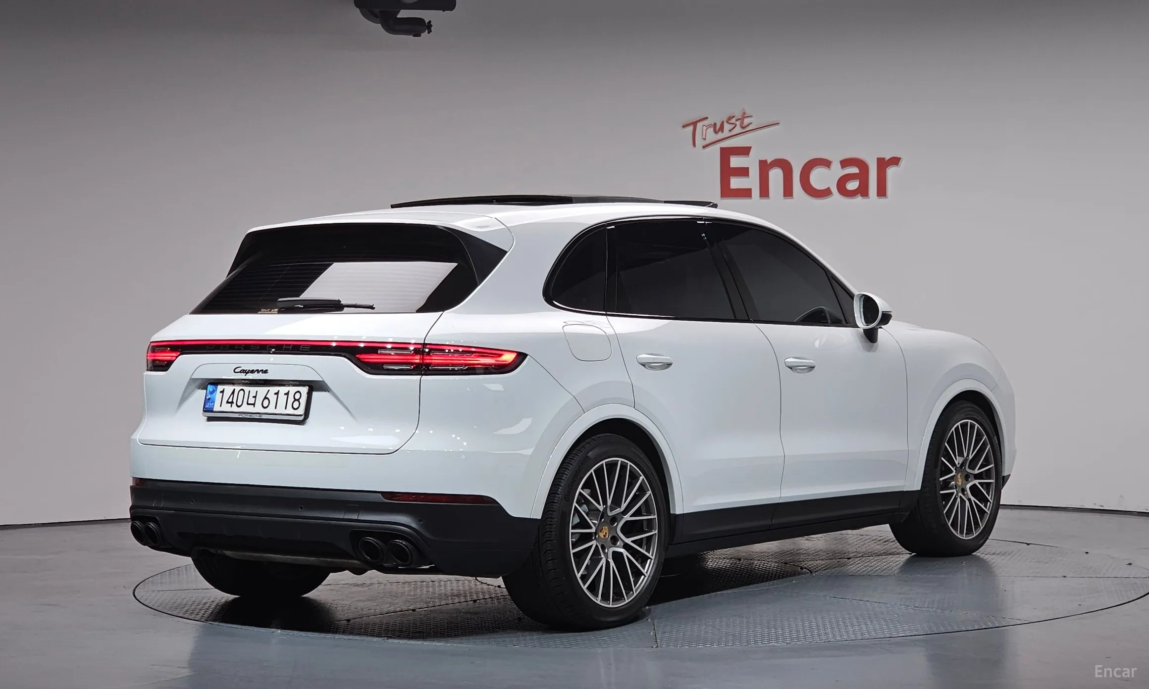 Porsche Cayenne (PO536) превью 2