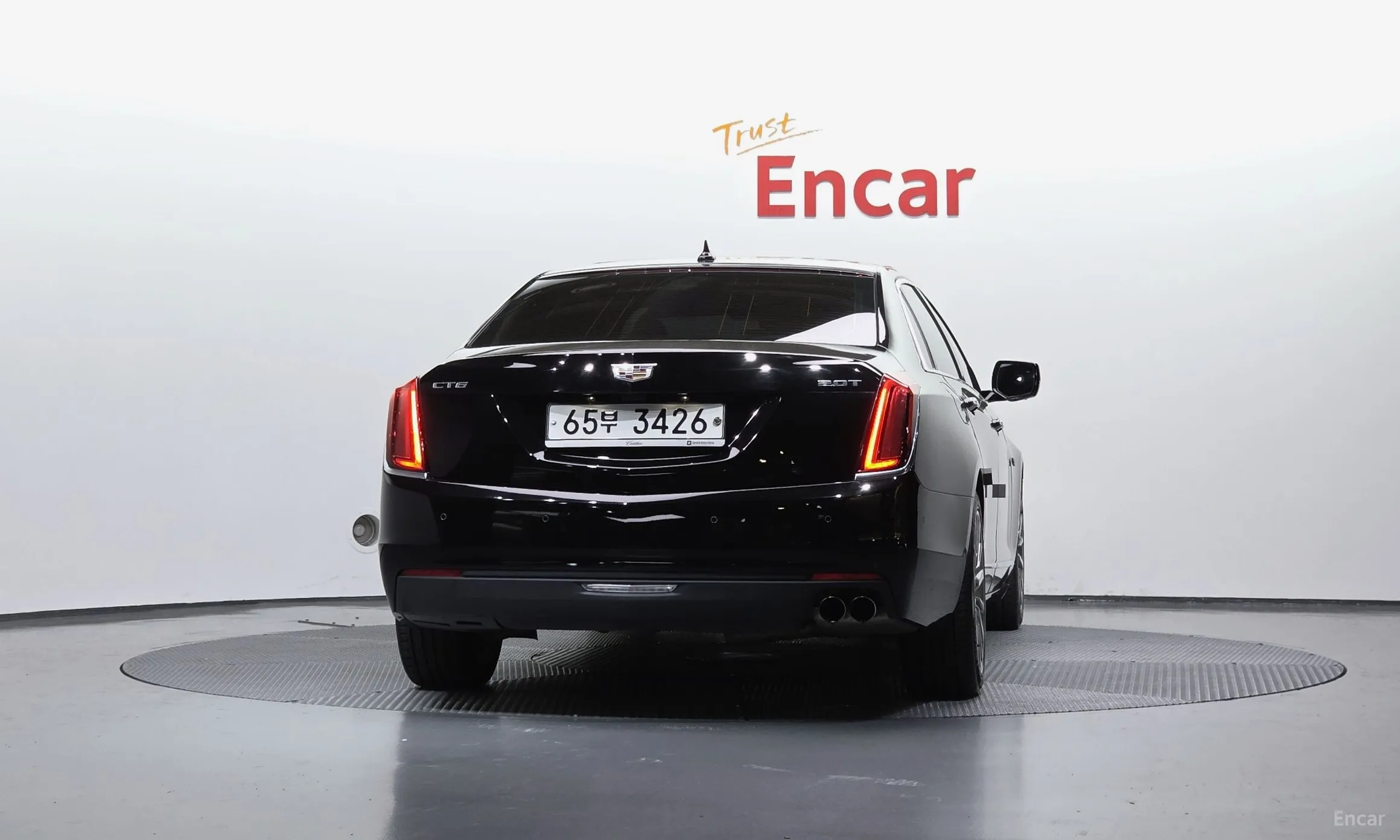 Cadillac CT6 превью 4