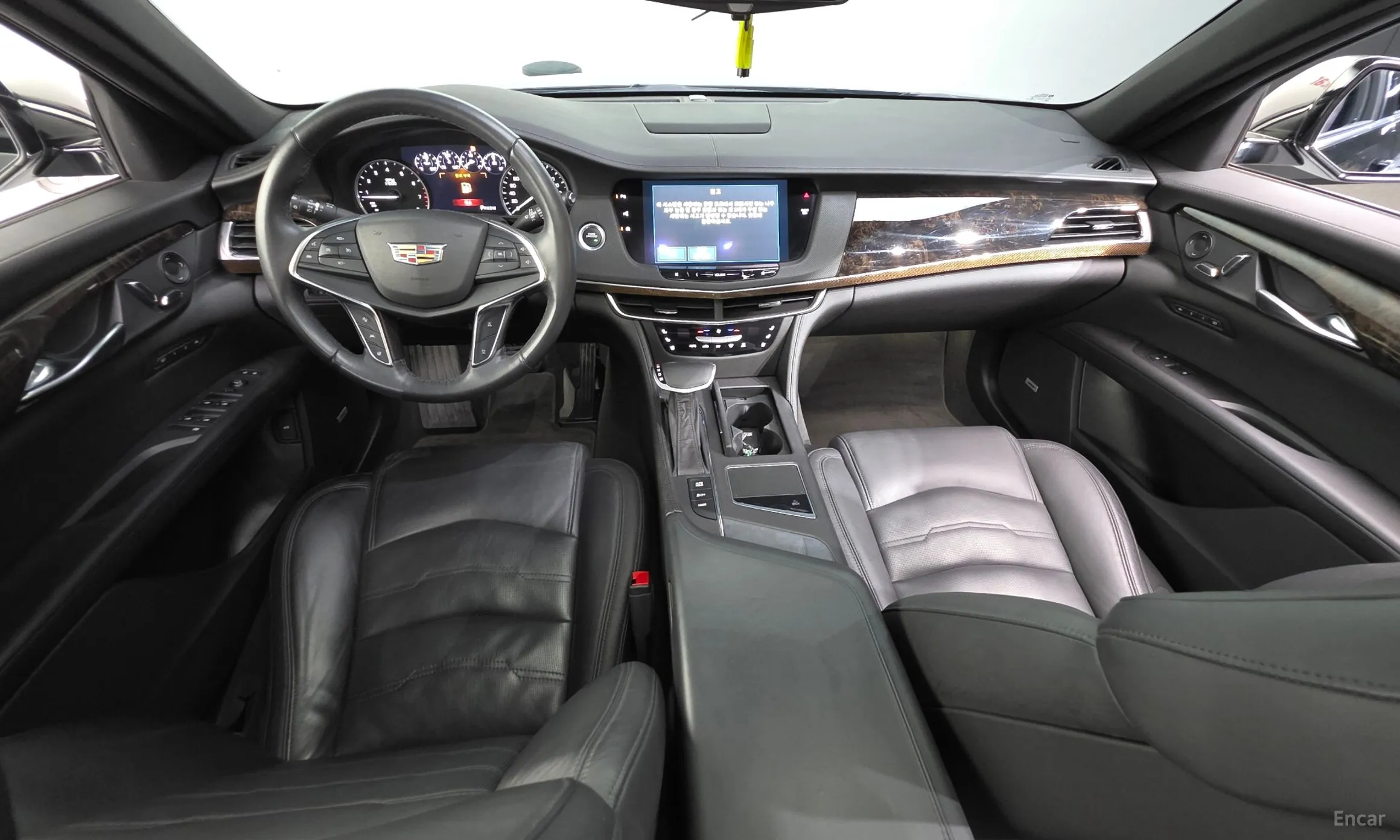 Cadillac CT6 превью 7